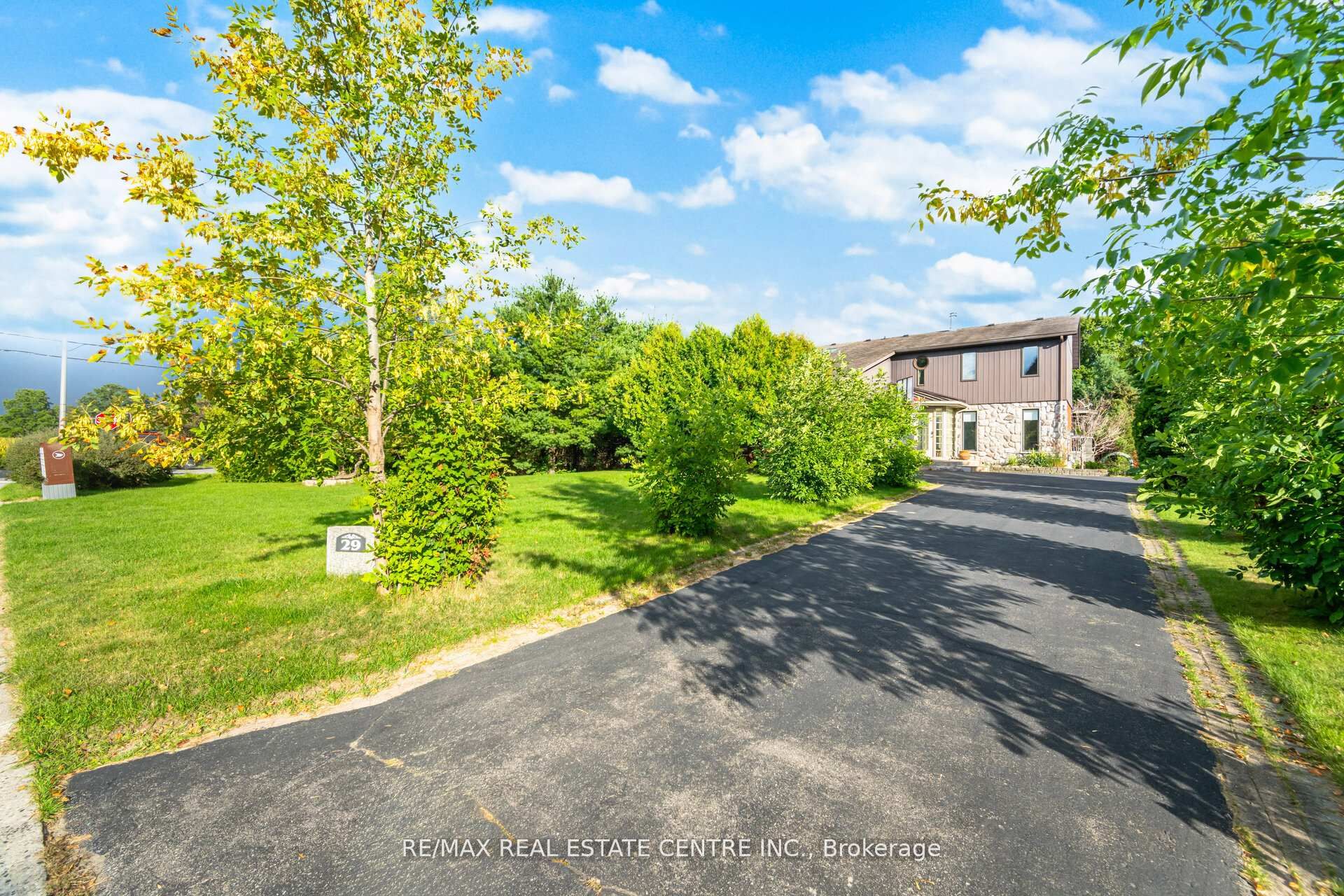29 JESSICA Lane, Guelph/Eramosa, ON N1H 6J1 photo 3