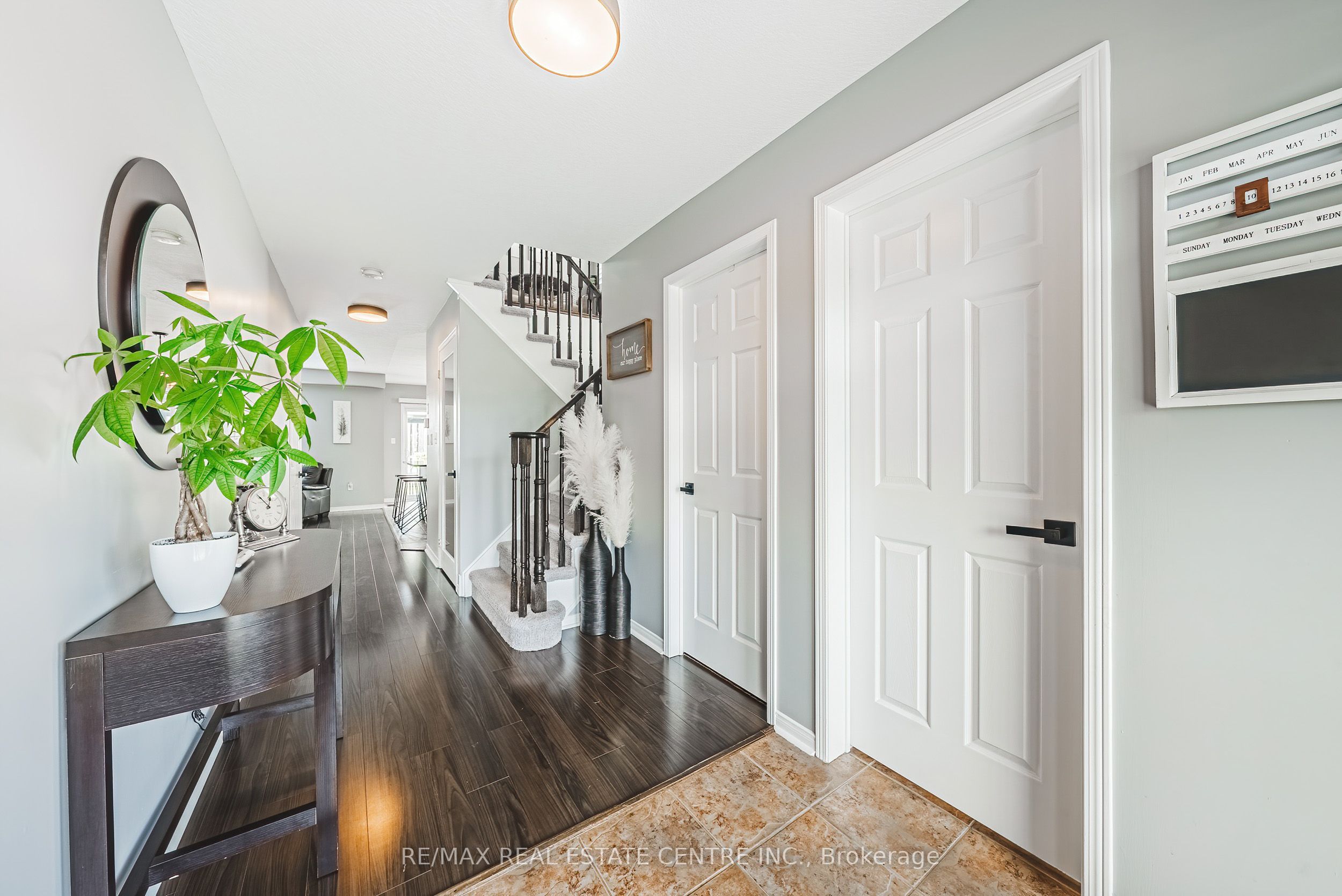 142 Bradley Avenue, Hamilton, ON L0R 1C0 photo 4