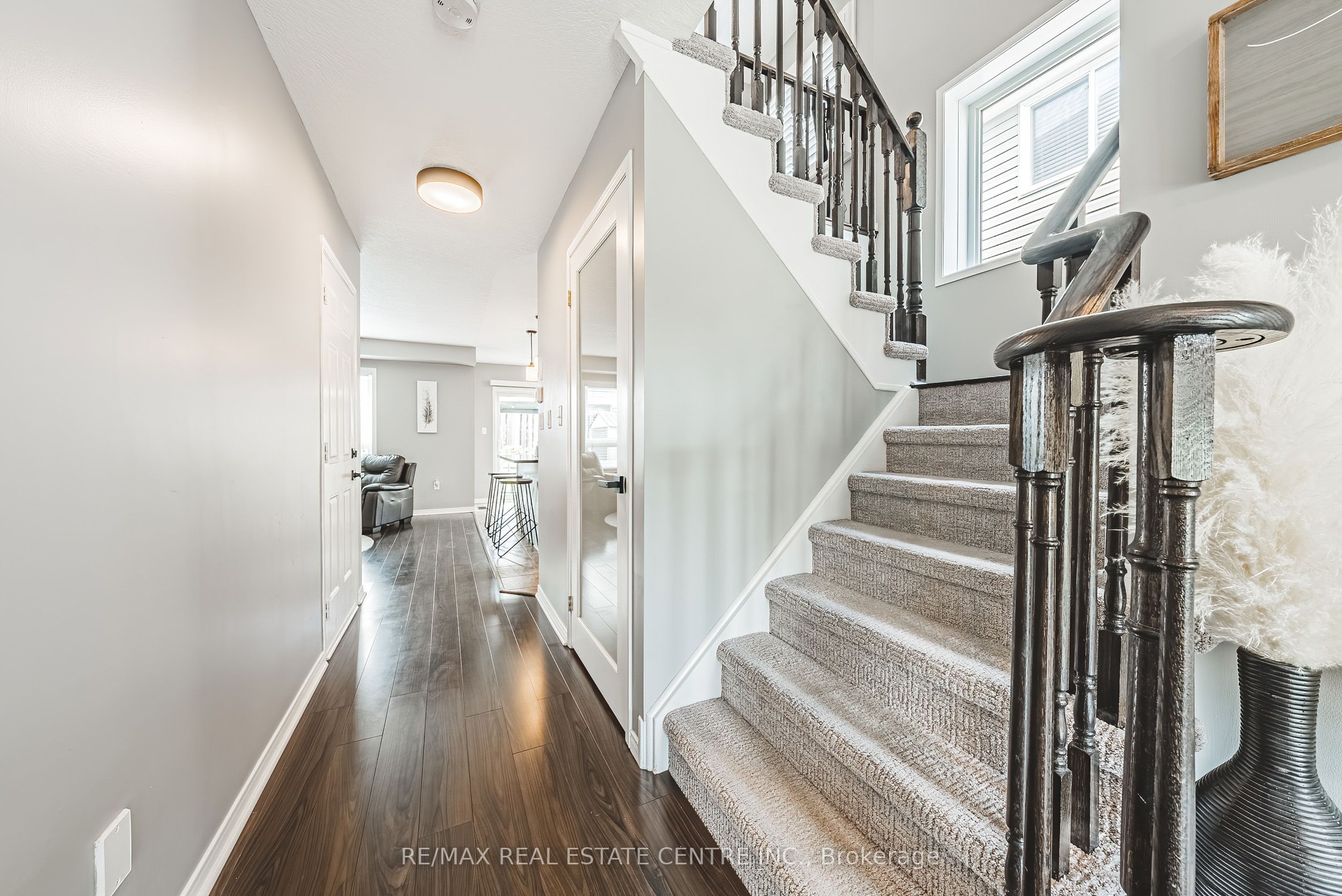 142 Bradley Avenue, Hamilton, ON L0R 1C0 photo 5