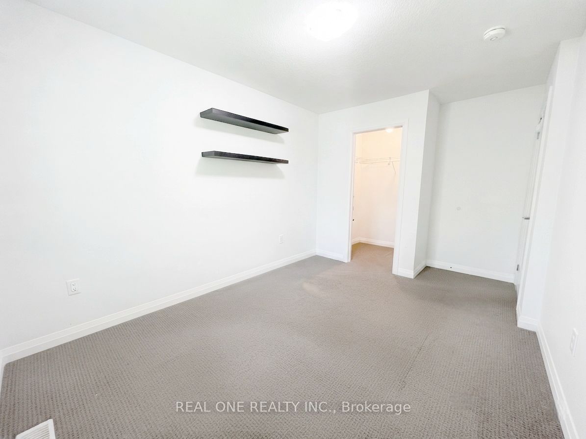 67 Burley Lane Bedroom 1, Hamilton, ON L9G 0G5 photo 3
