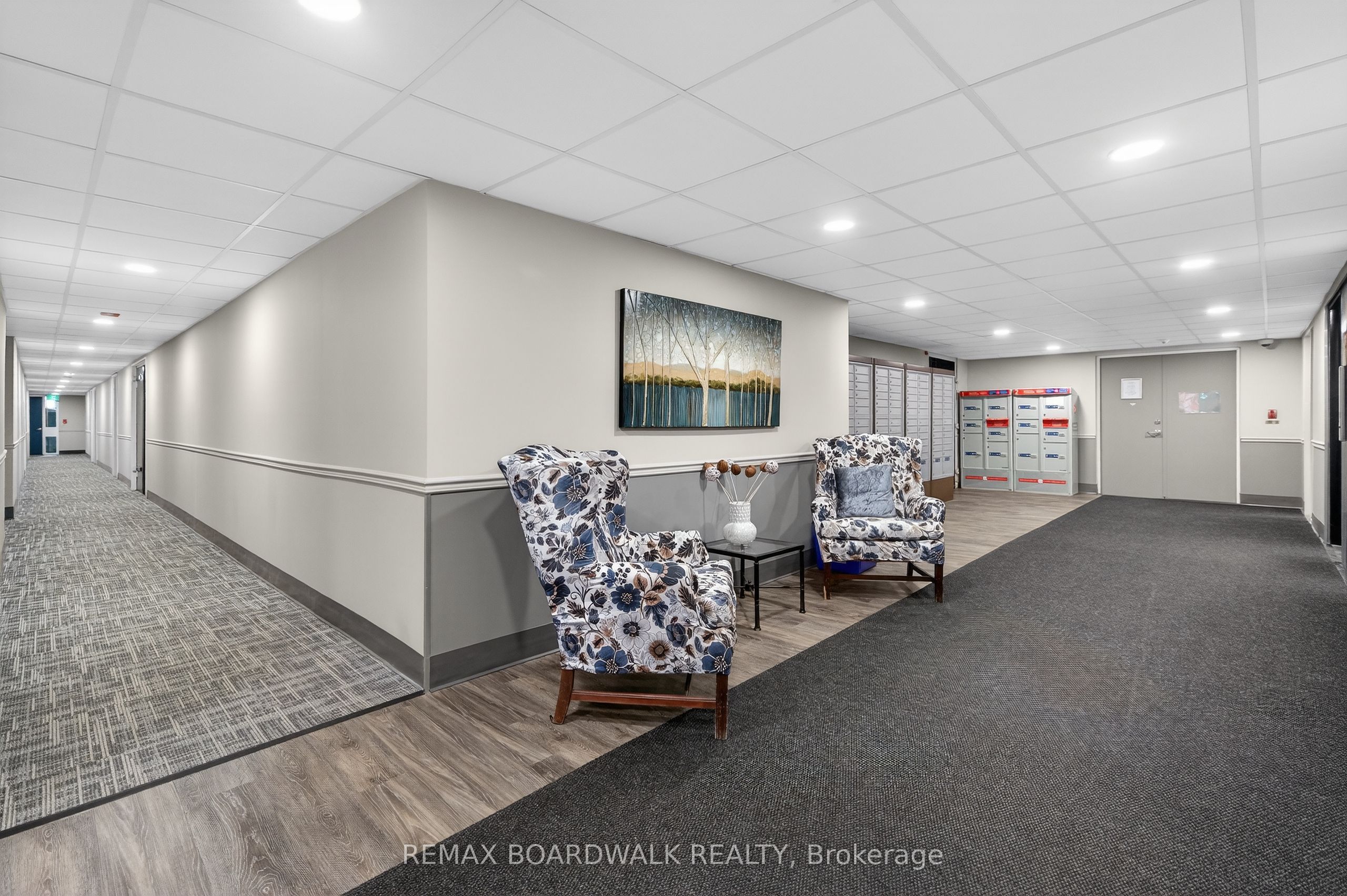 1356 Meadowlands Drive E 407, Cityview - Parkwoods Hills - Rideau Shore, ON K2E 6K6 photo 3