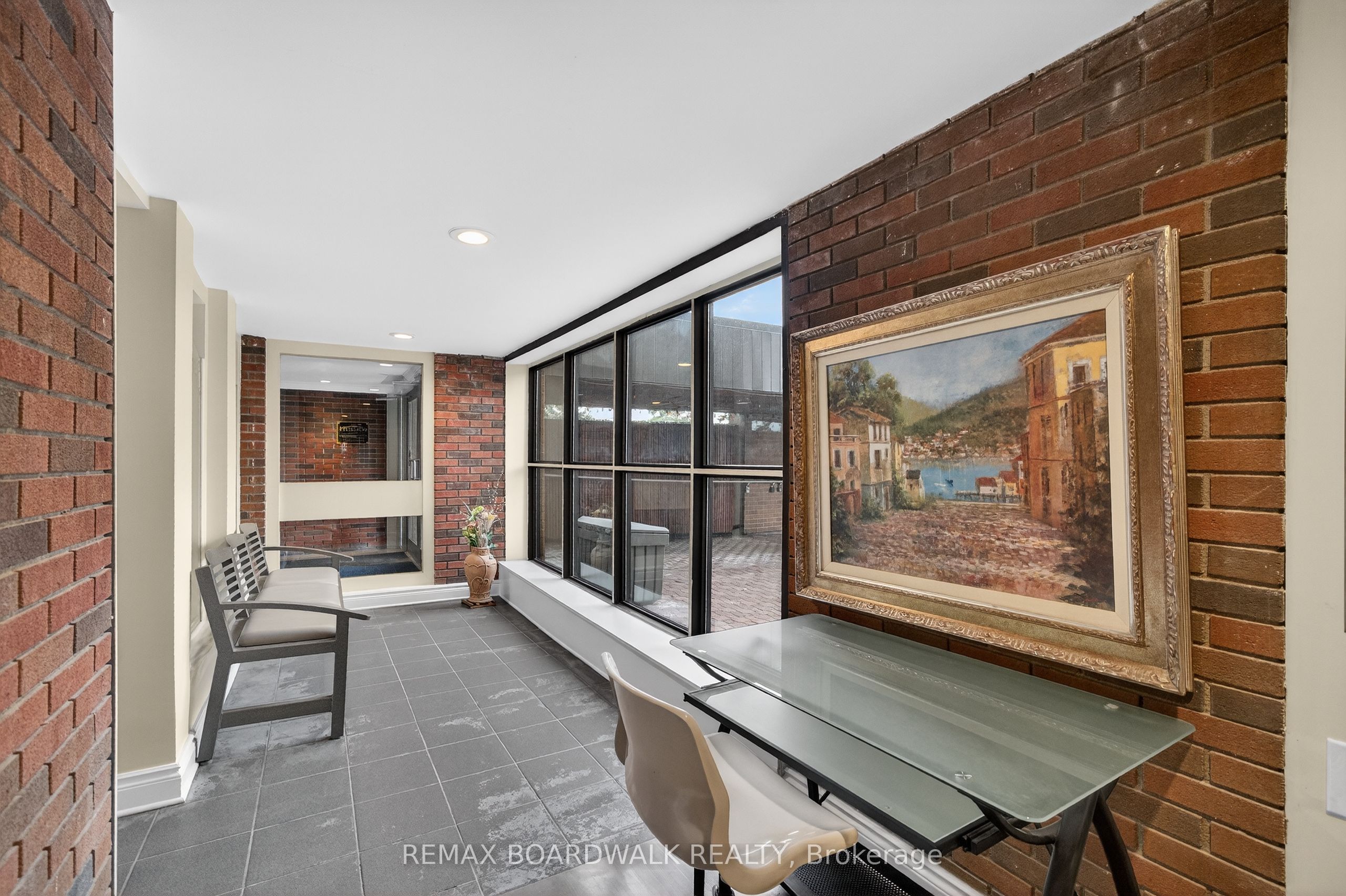 1356 Meadowlands Drive E 407, Cityview - Parkwoods Hills - Rideau Shore, ON K2E 6K6 photo 4