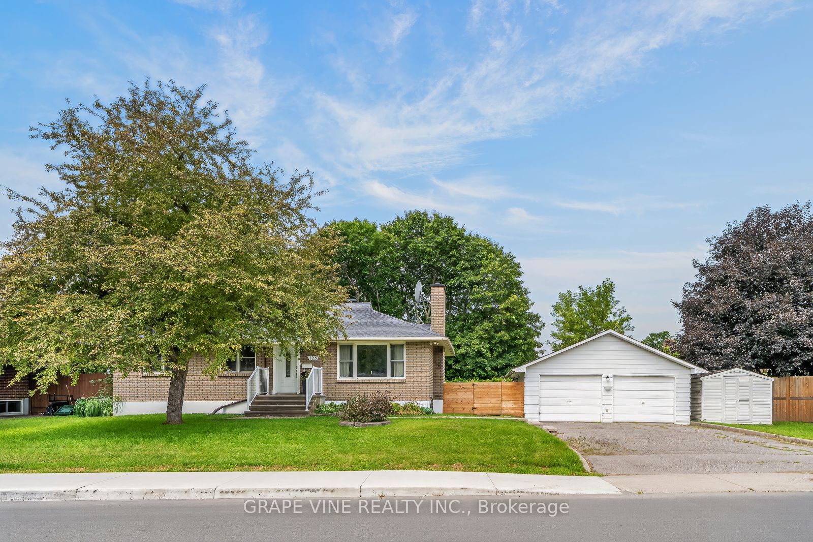 125 Norice Street, Meadowlands - Crestview and Area, ON K2G 2Y2 photo 4