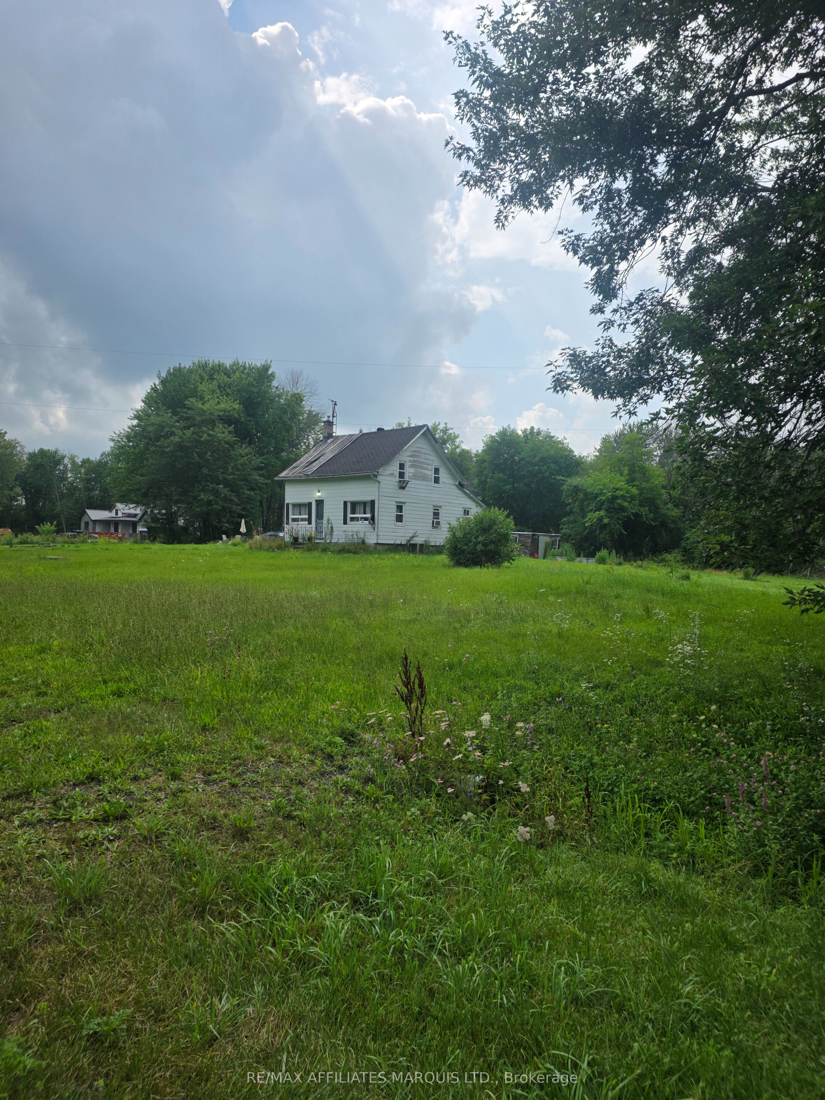 13871 Haystead Road, South Dundas, ON K0C 1M0 photo 2