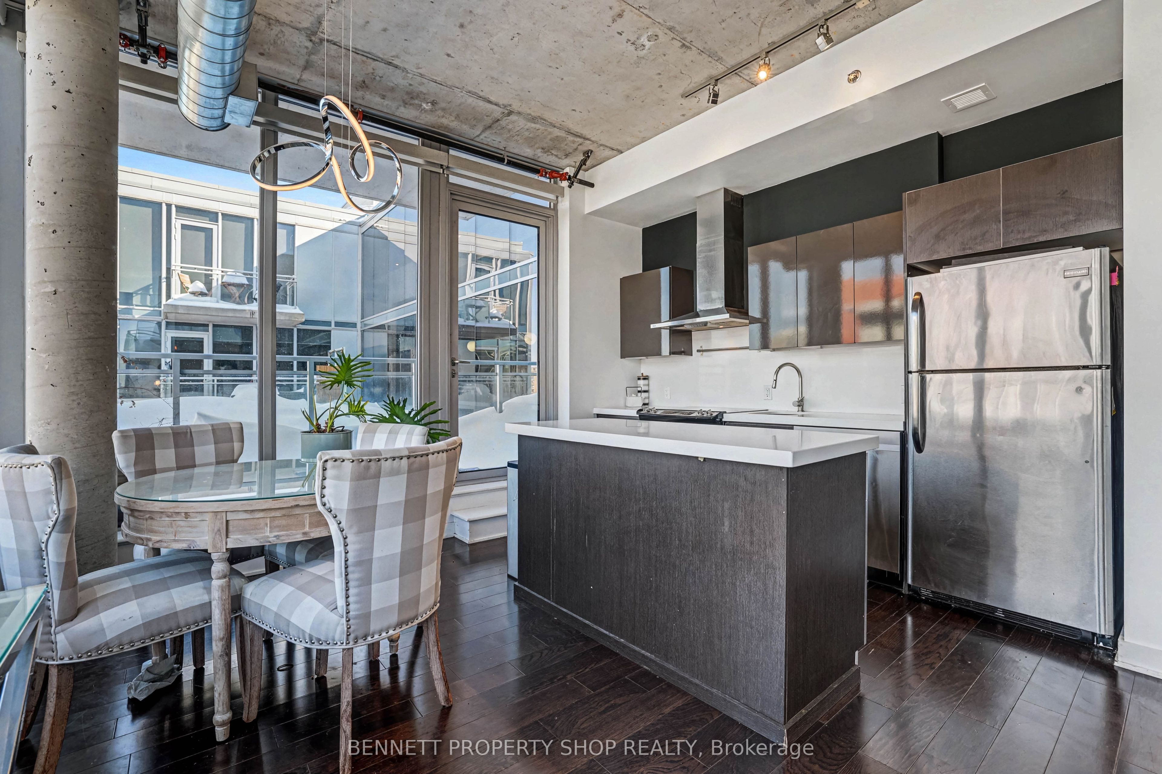 360 McLeod Street 811, Ottawa Centre, ON K2P 1A9 photo 4
