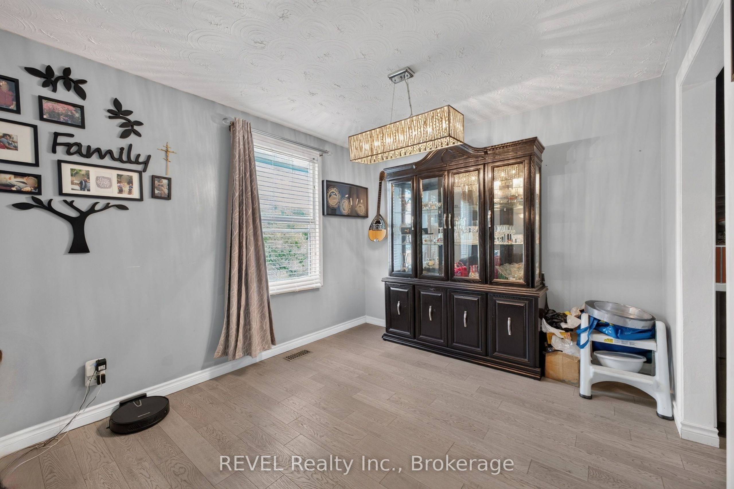 4 Kerwin Gate, St. Catharines, ON L2N 4J8 photo 4