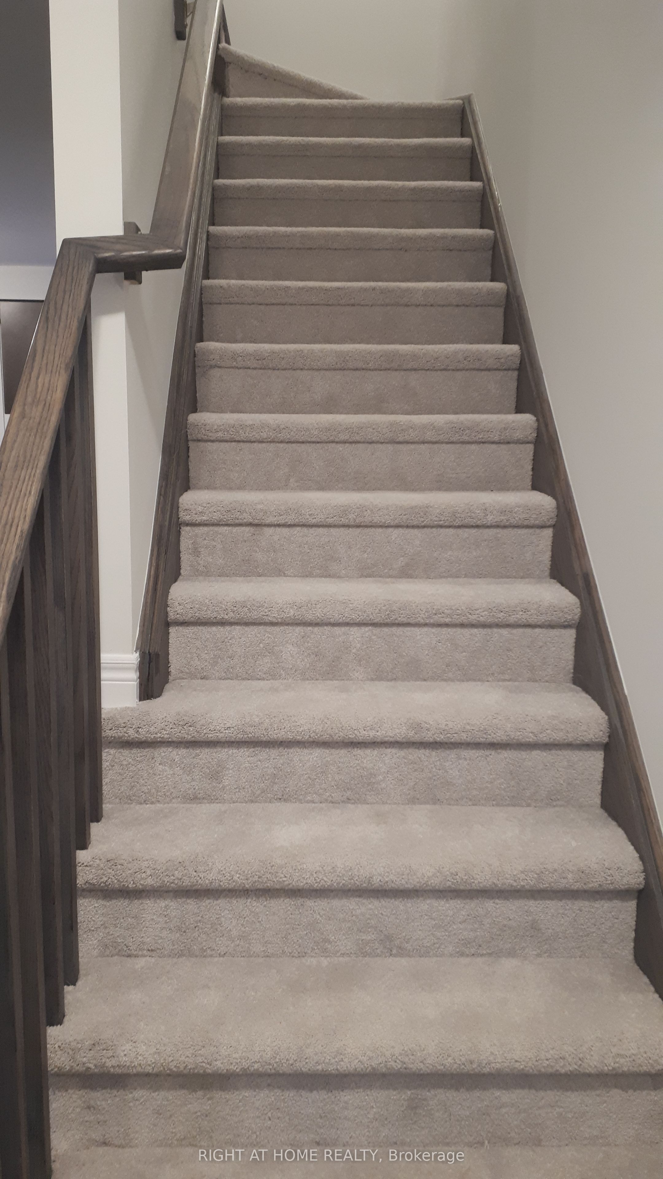 124 Hibiscus Lane, Hamilton, ON L8K 5J3 photo 5