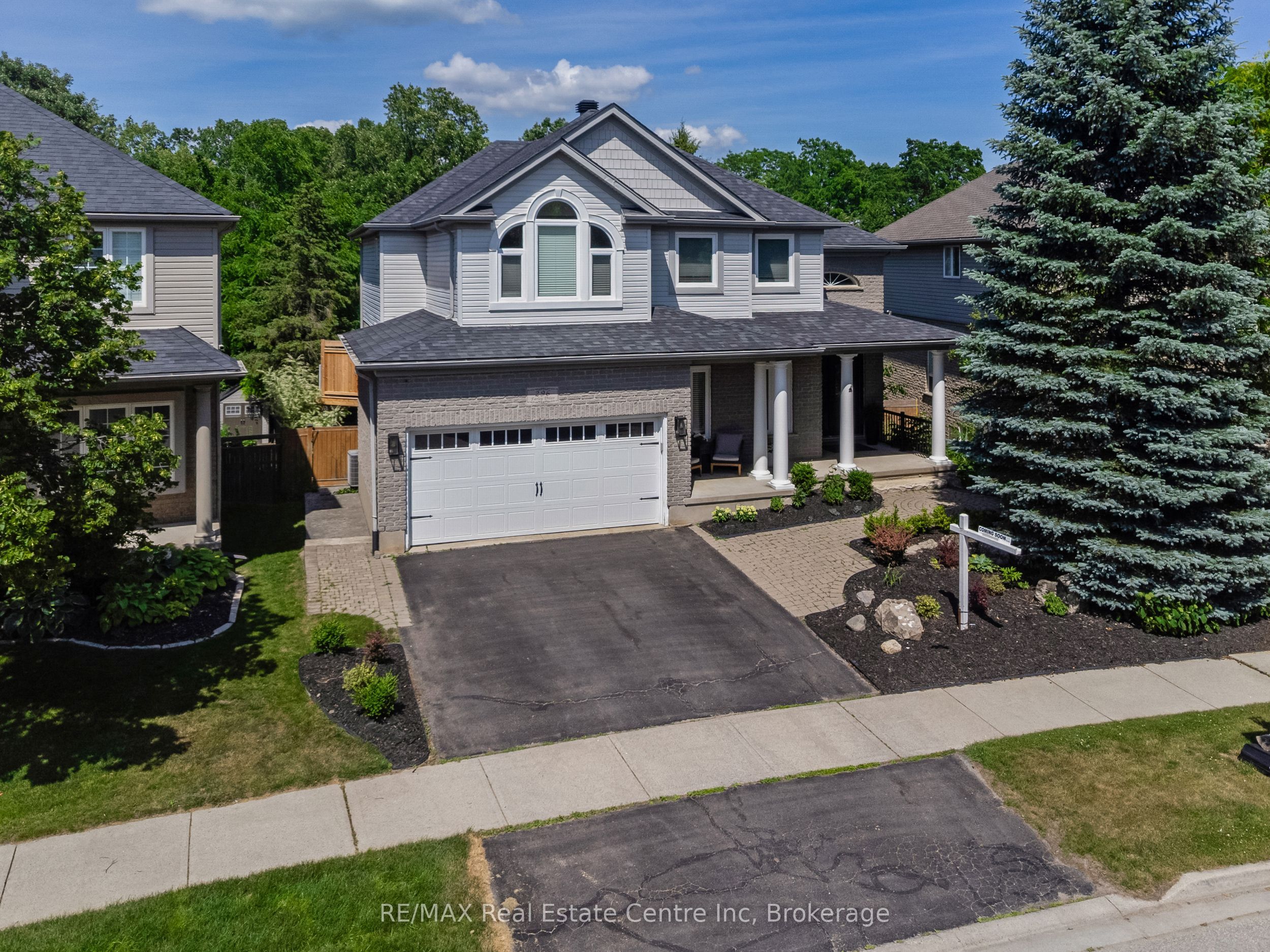 296 Farley Drive S, Guelph, ON N1L 1N6 photo 2