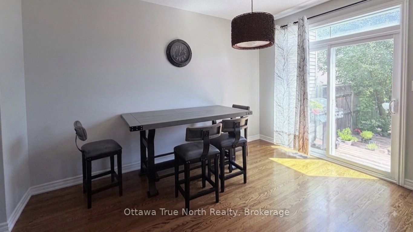 308 Glenbrae Avenue S, Kanata, ON K2W 0B9 photo 4