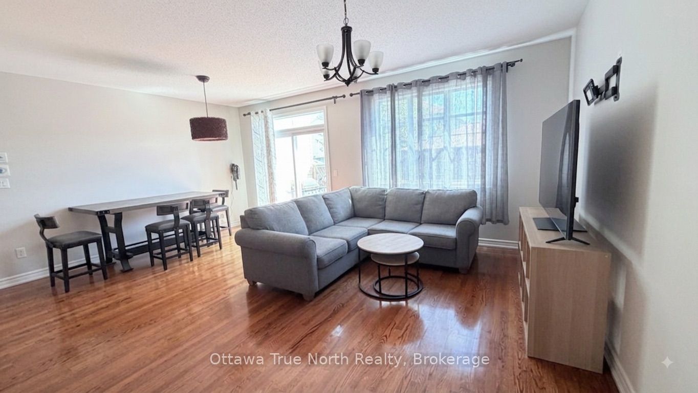 308 Glenbrae Avenue S, Kanata, ON K2W 0B9 photo 5