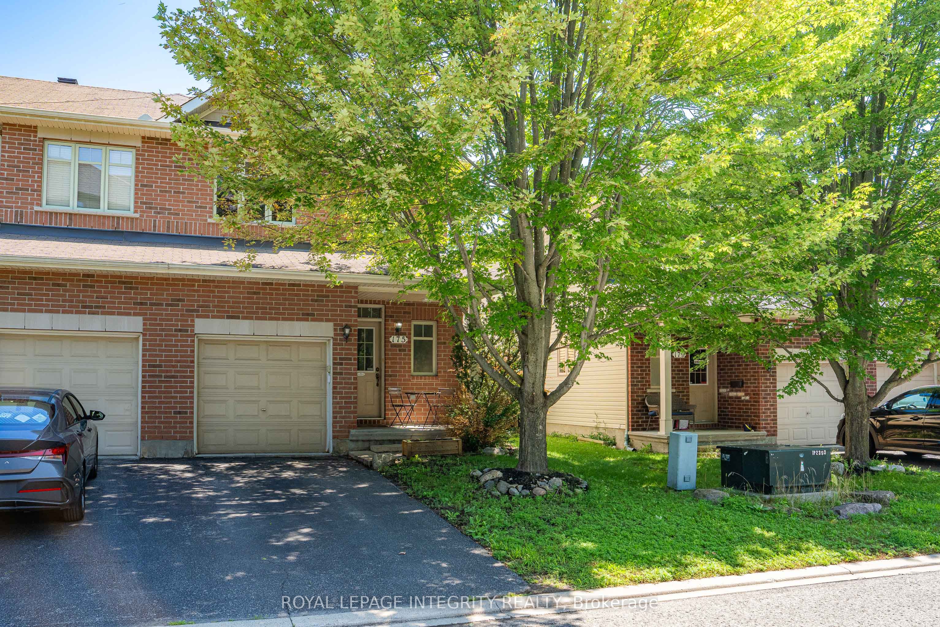 175 Hornchurch Lane, Barrhaven, ON K2J 0J9 photo 2