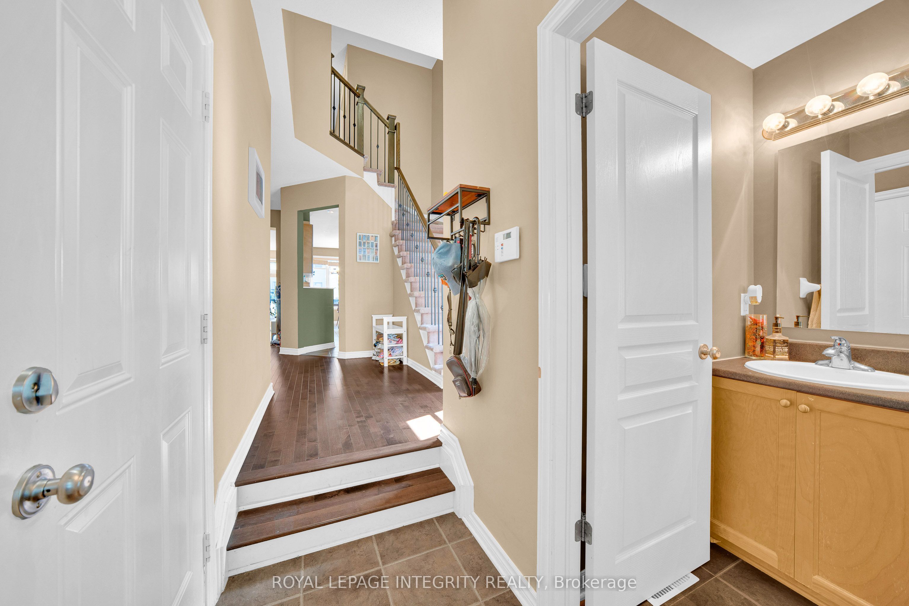175 Hornchurch Lane, Barrhaven, ON K2J 0J9 photo 4