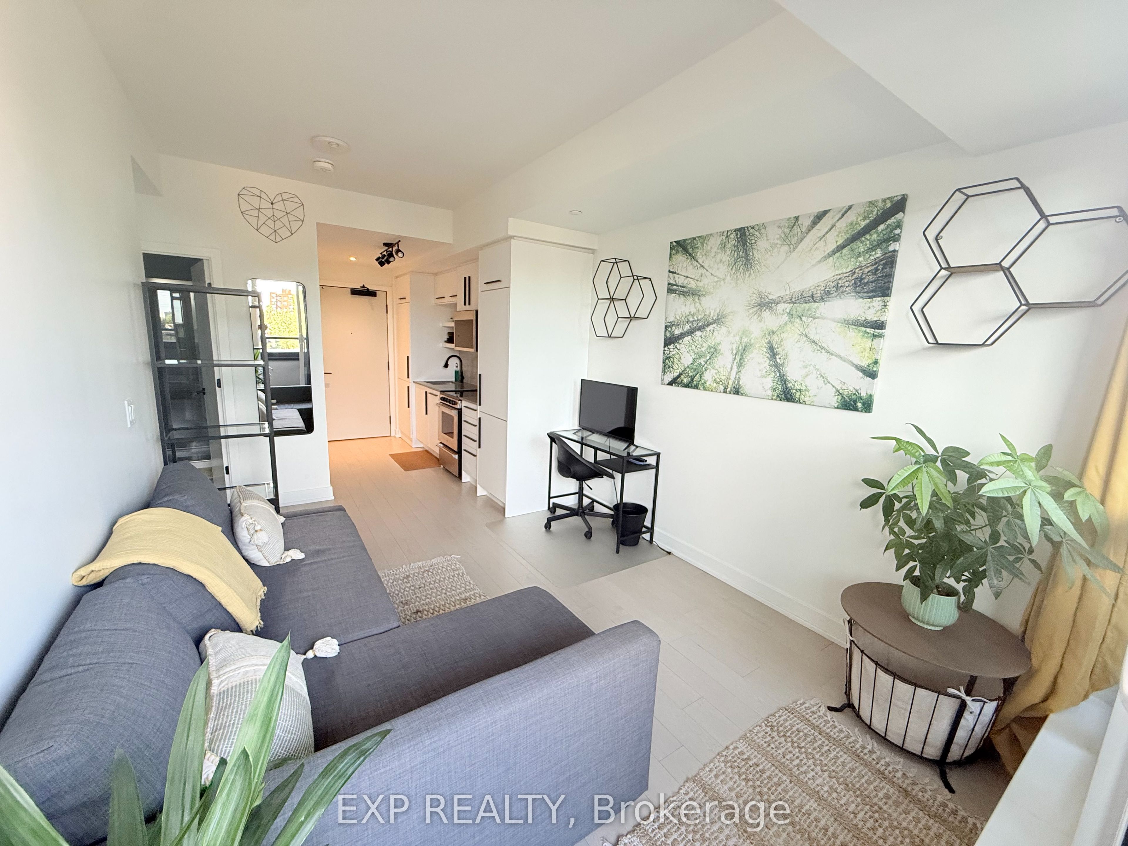 560 Rideau Street 423, Lower Town - Sandy Hill, ON K1N 0G3 photo 3