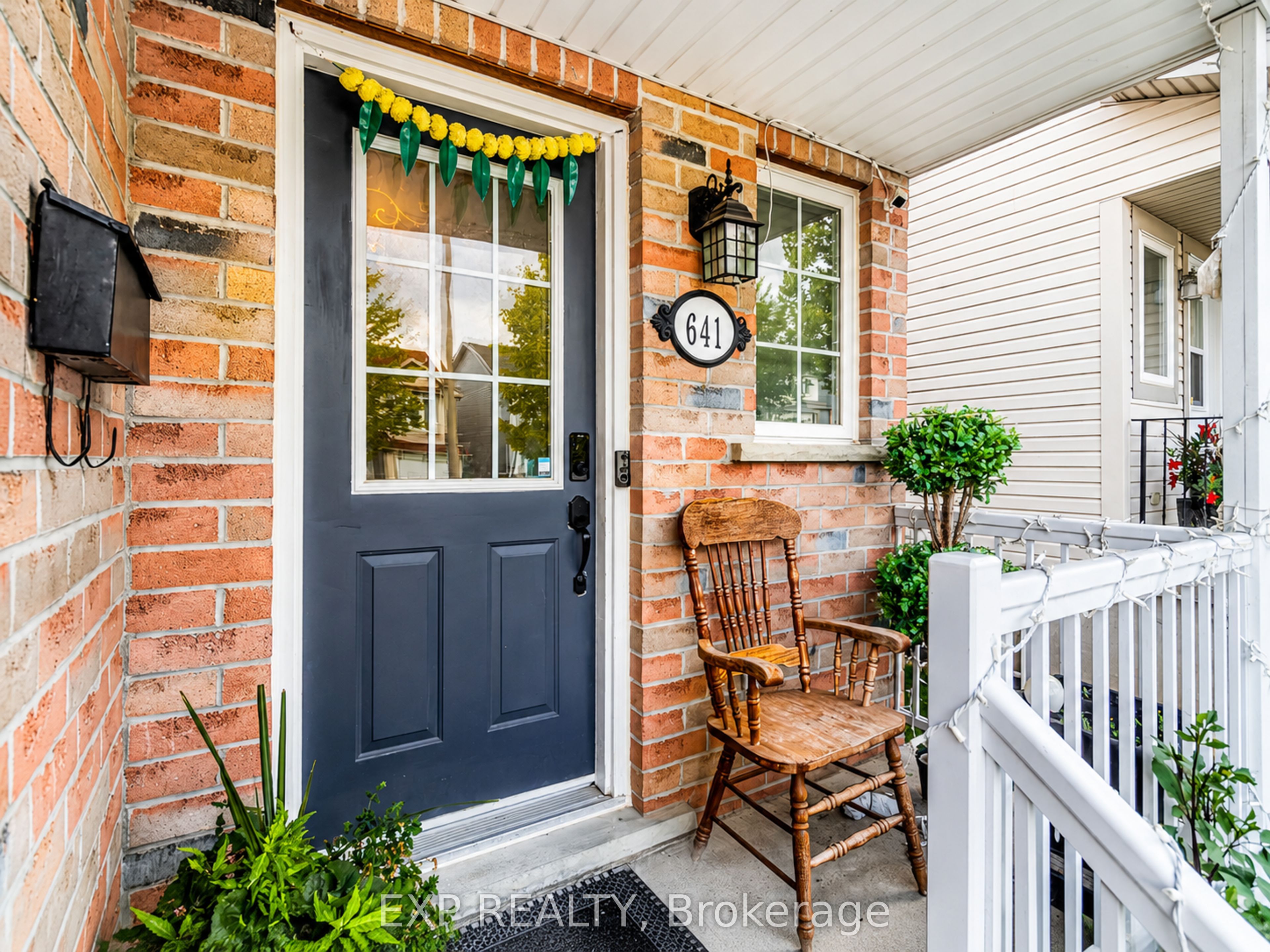 641 Royal Fern Street, Waterloo, ON N2V 2P6 photo 2