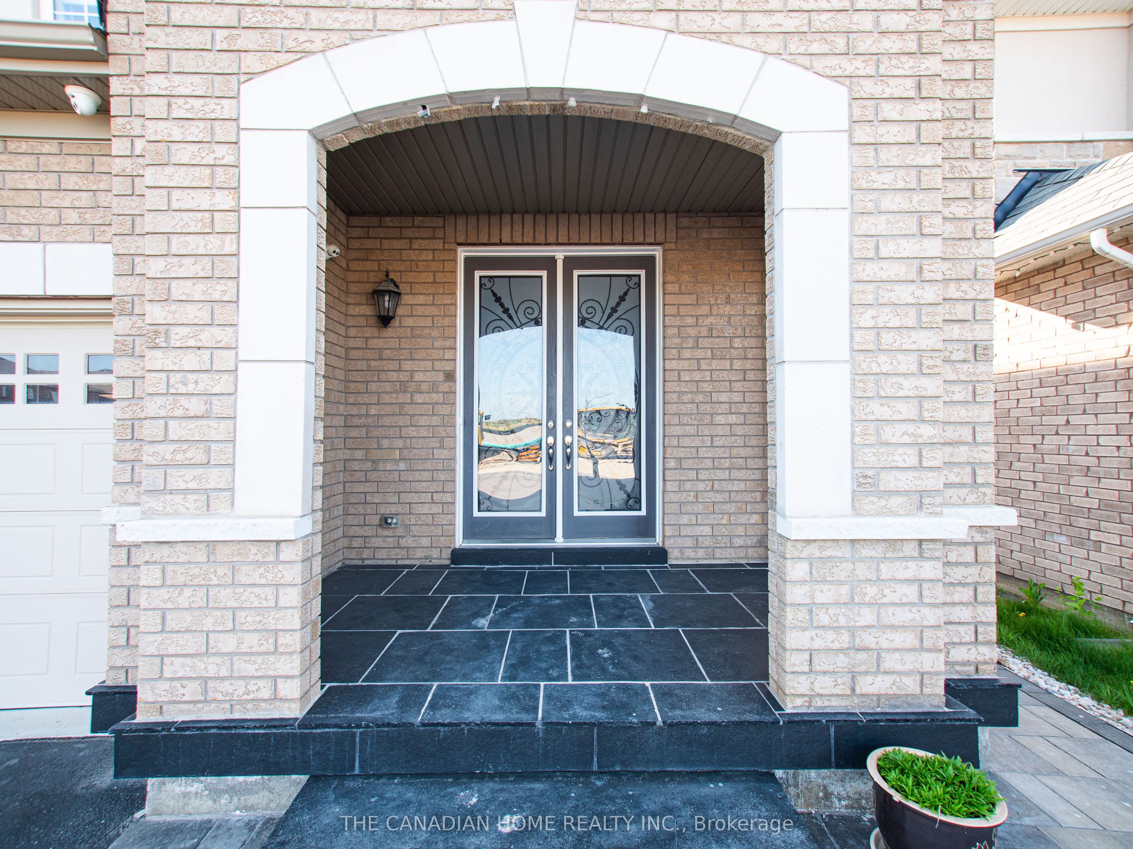 23 Chaumont Drive, Hamilton, ON L8J 0J9 photo 4