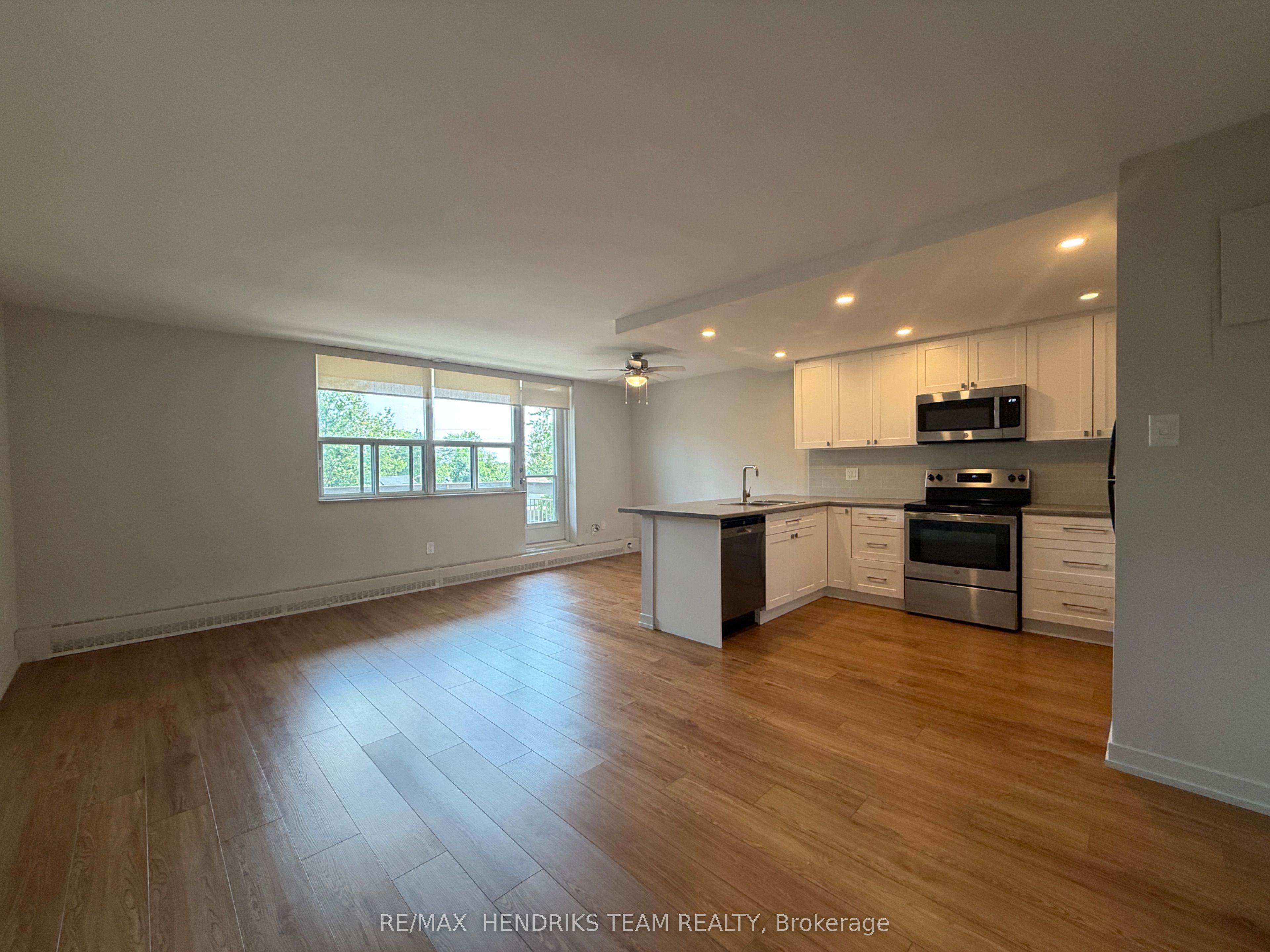 158 Fitch Street 314, Welland, ON L3C 4V6 photo 5