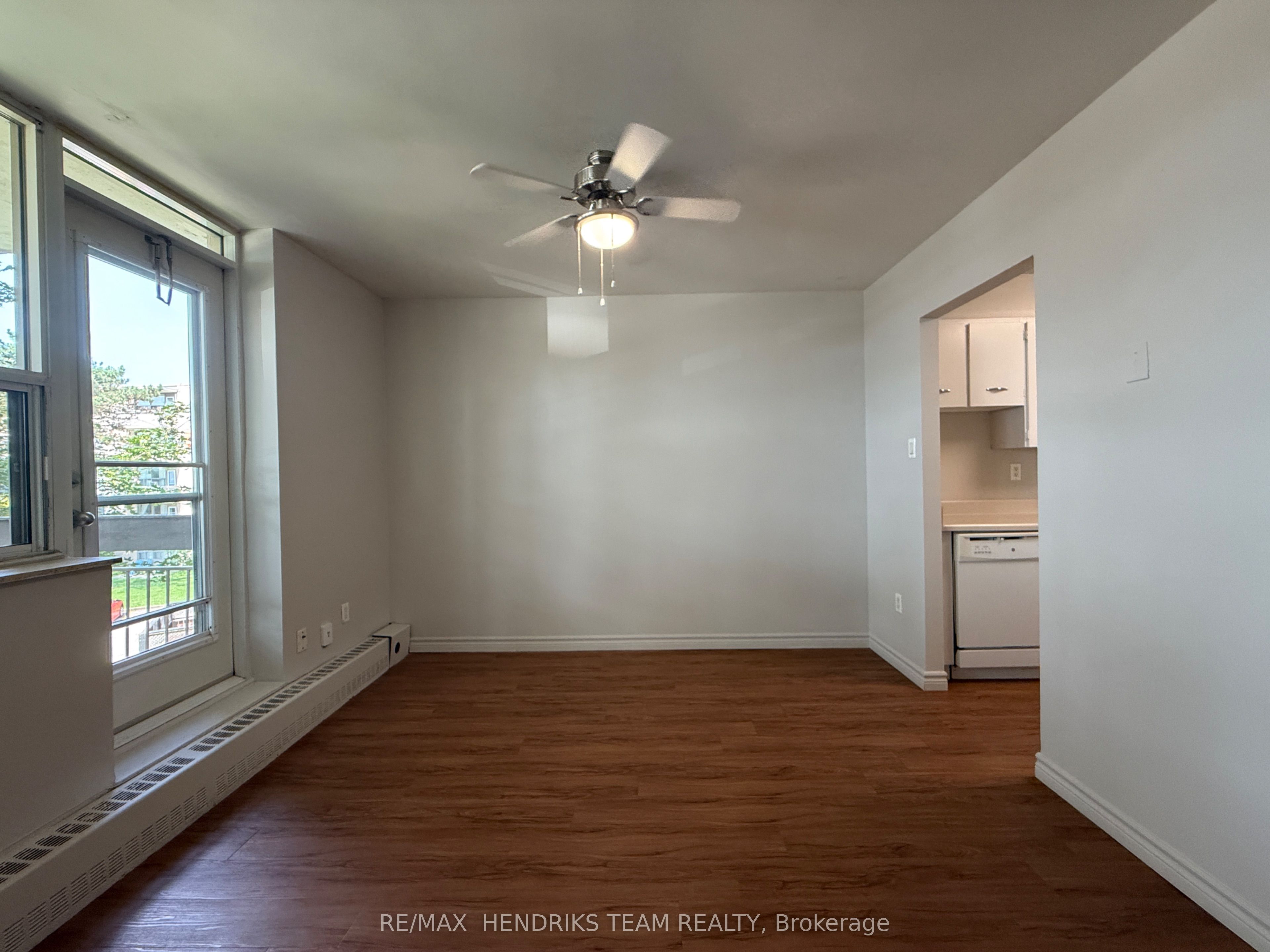 158 Fitch Street 318, Welland, ON L3C 4V6 photo 4