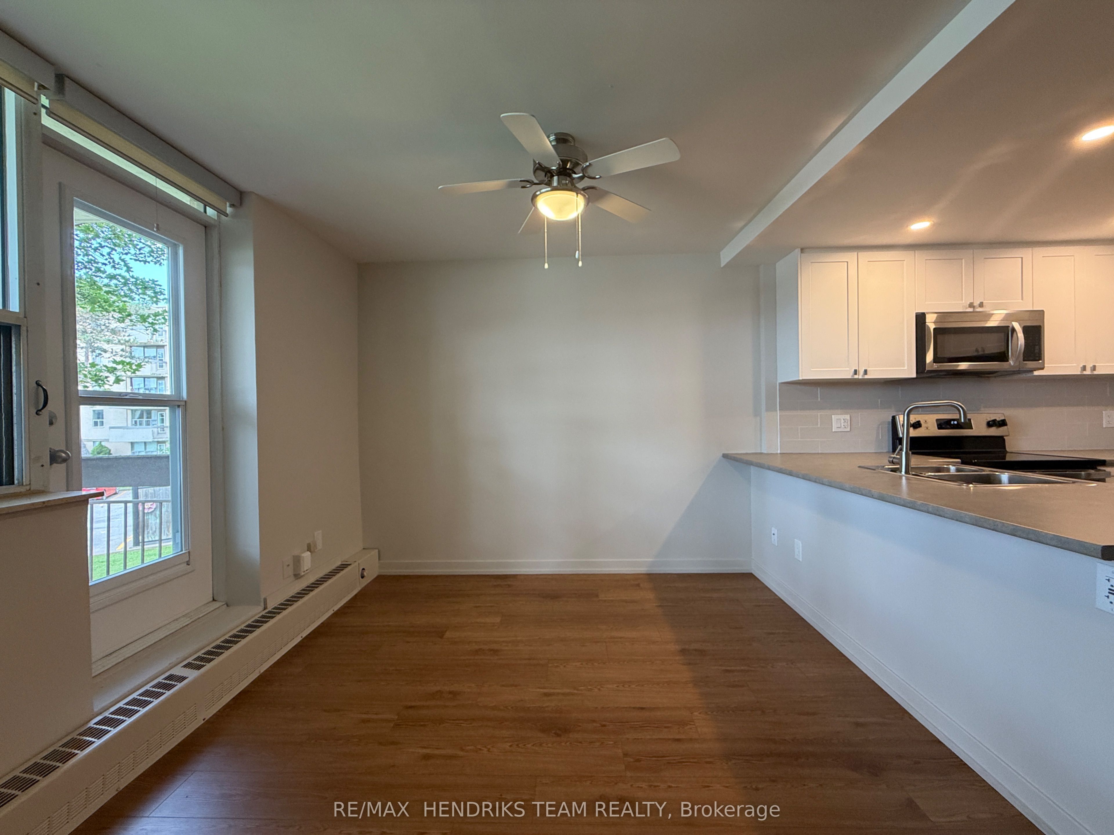 158 Fitch Street 218, Welland, ON L3C 4V6 photo 3