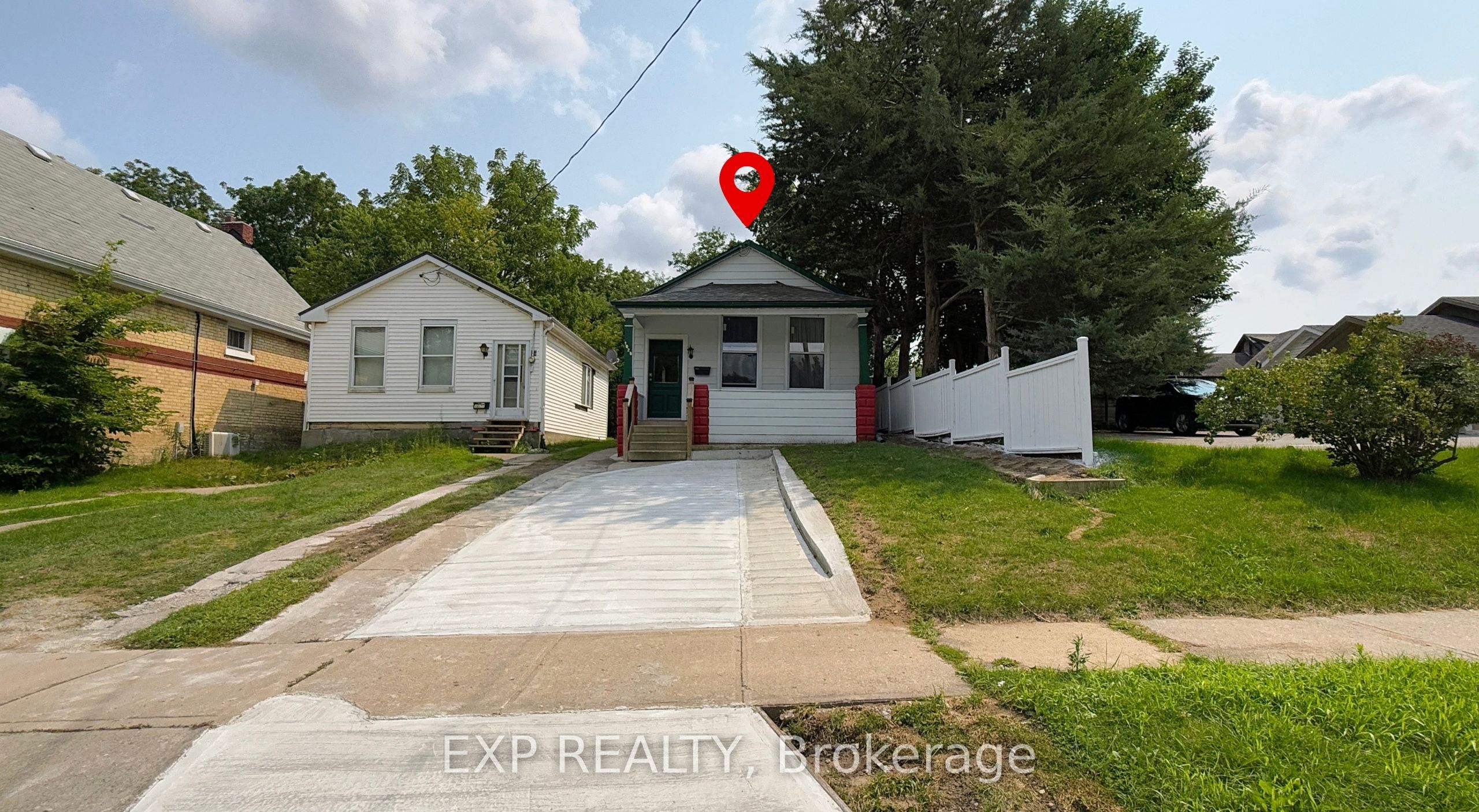 1025 York Street, London East, ON N5W 2T4 photo 2