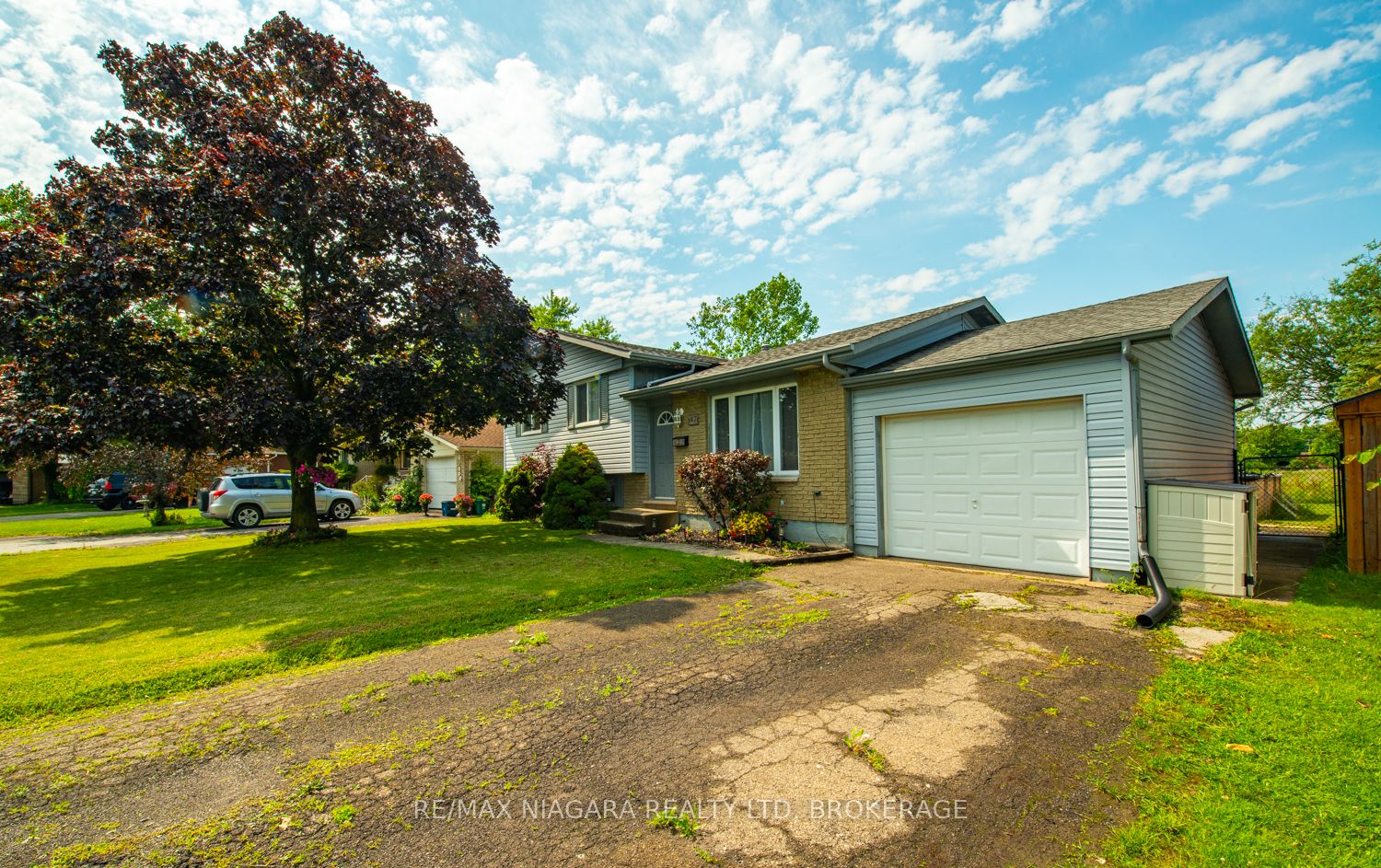 47 Elmvale Crescent, Port Colborne, ON L3K 5X1