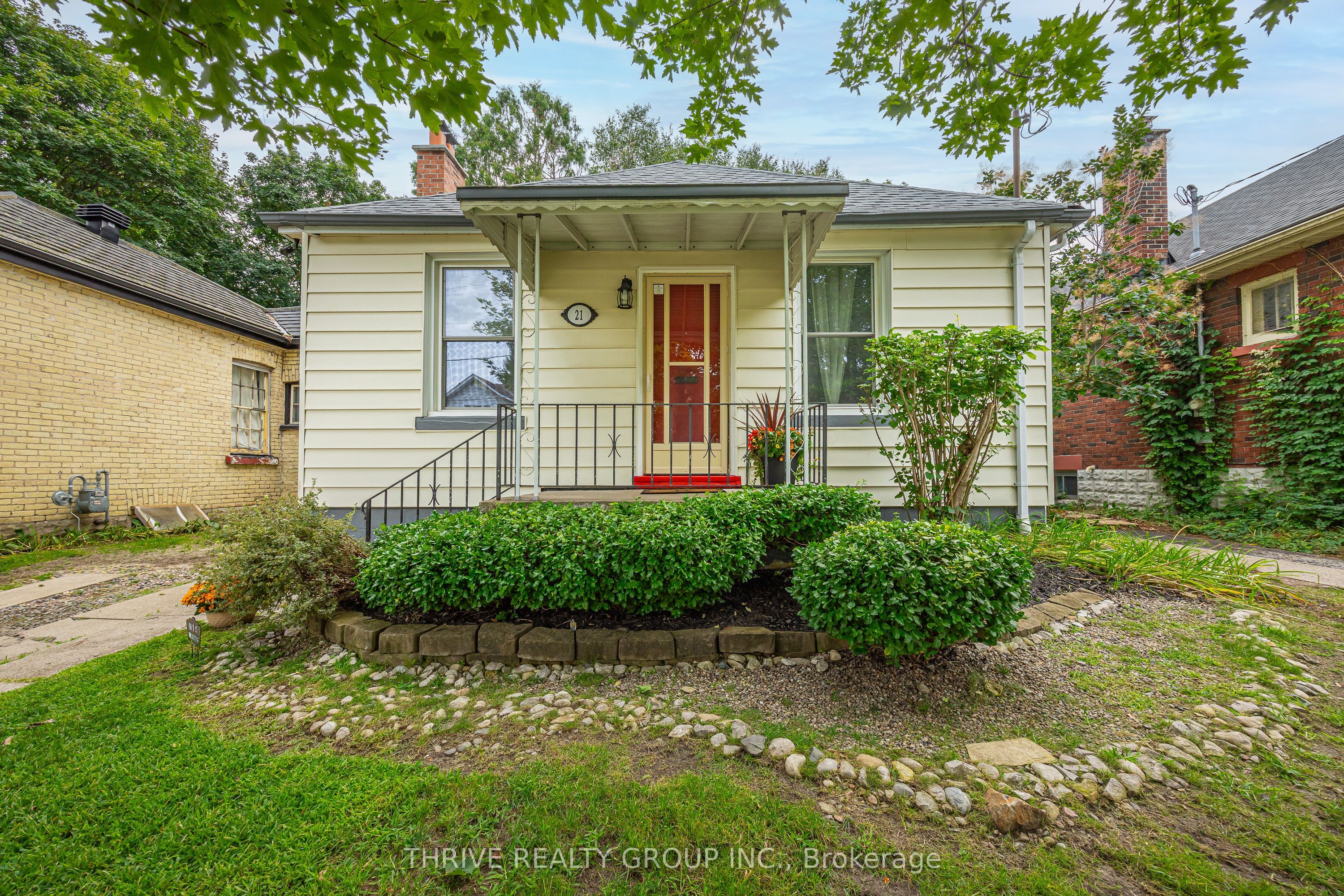 21 Wolseley Avenue, London East, ON N5Y 2K7