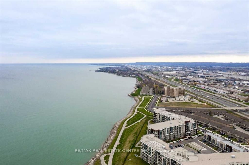 7 Waterview Drive, Hamilton, ON L8E 0J3