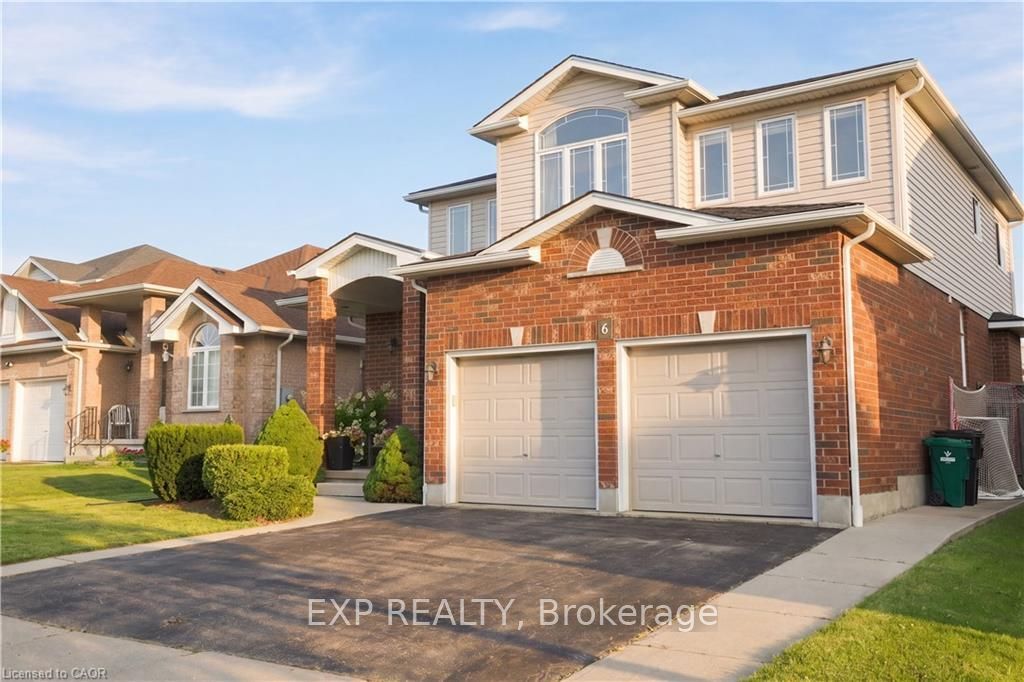 6 Country Clair Street, Kitchener, ON N2A 4J9 photo 2