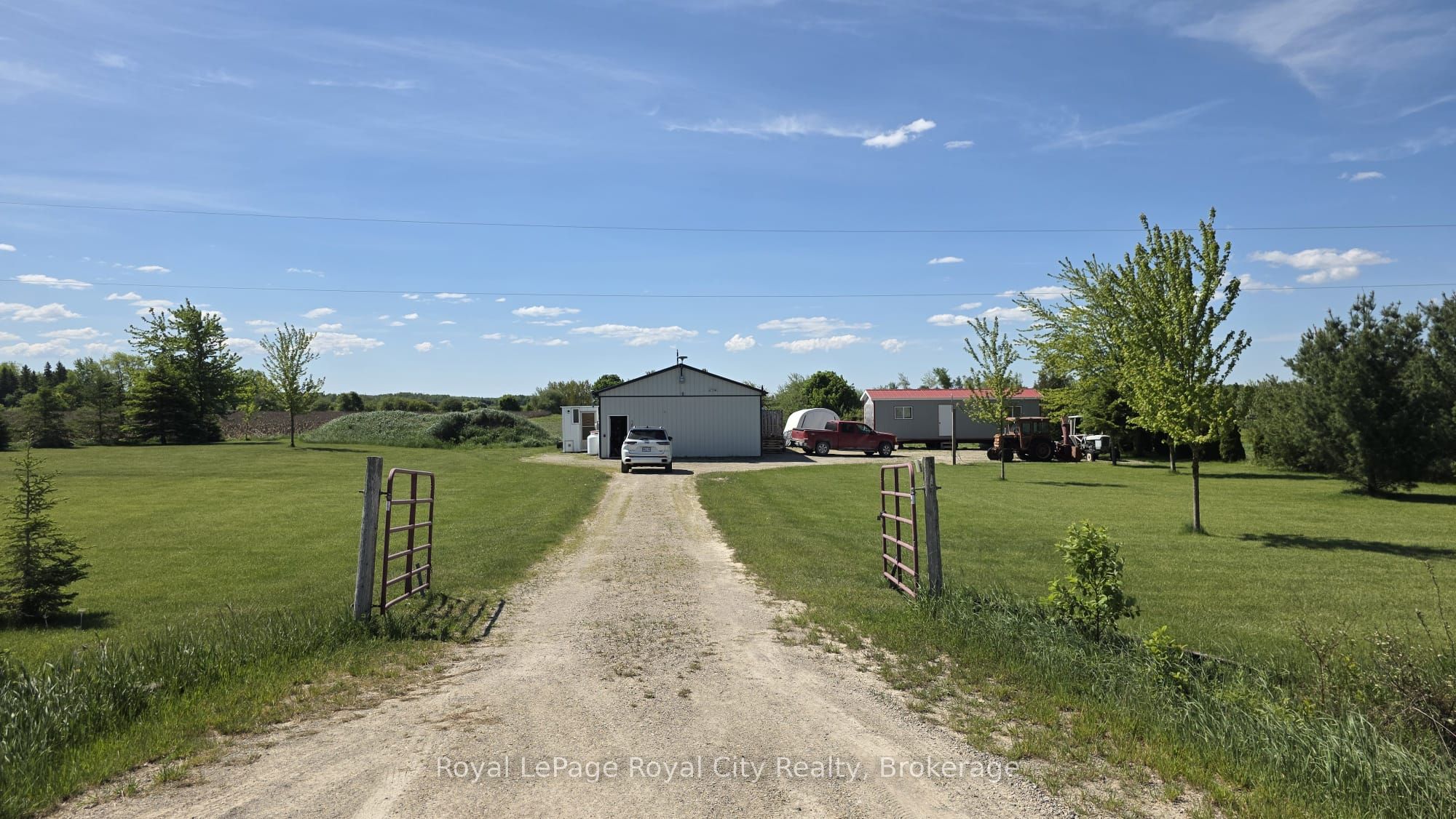 7793 Sideroad 8 Side Road E, Wellington North, ON N0G 2E0 photo 3