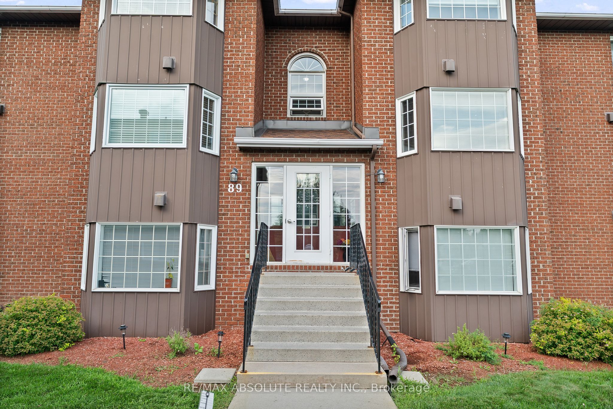 89 Edey Street 3B, Arnprior, ON K7S 1B9 photo 3