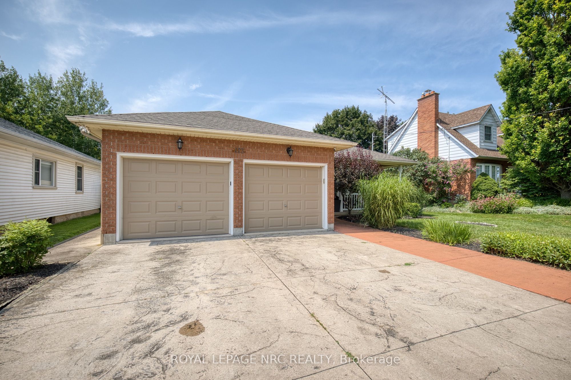 173 First Street Louth Street, St. Catharines, ON L2W 0A2 photo 2