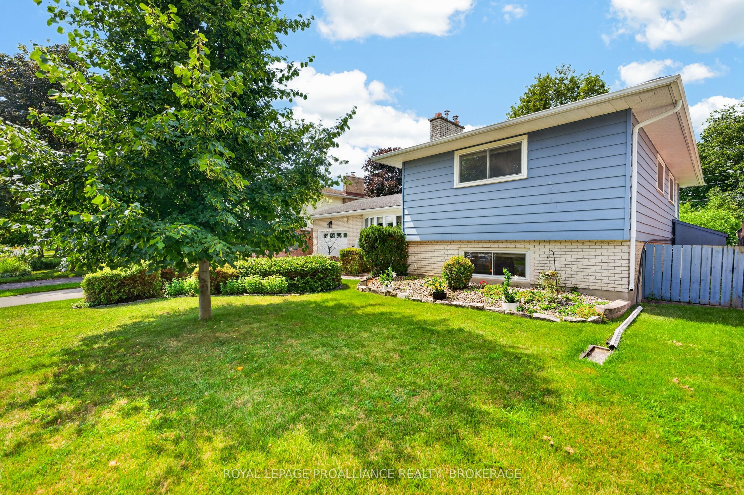 379 Glen Castle Road, Kingston, ON K7M 5V3 photo 3