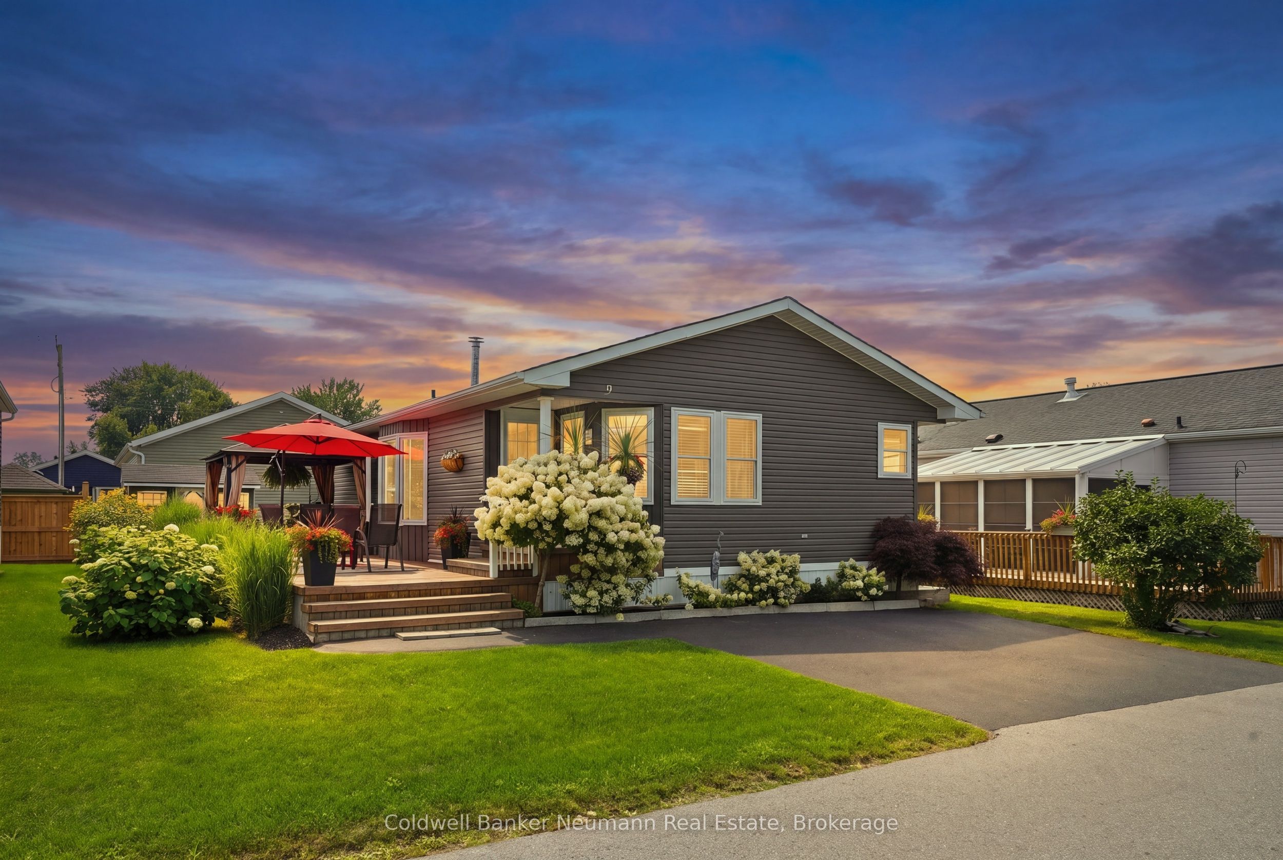 9 Basswood Road, Puslinch, ON N0B 2J0