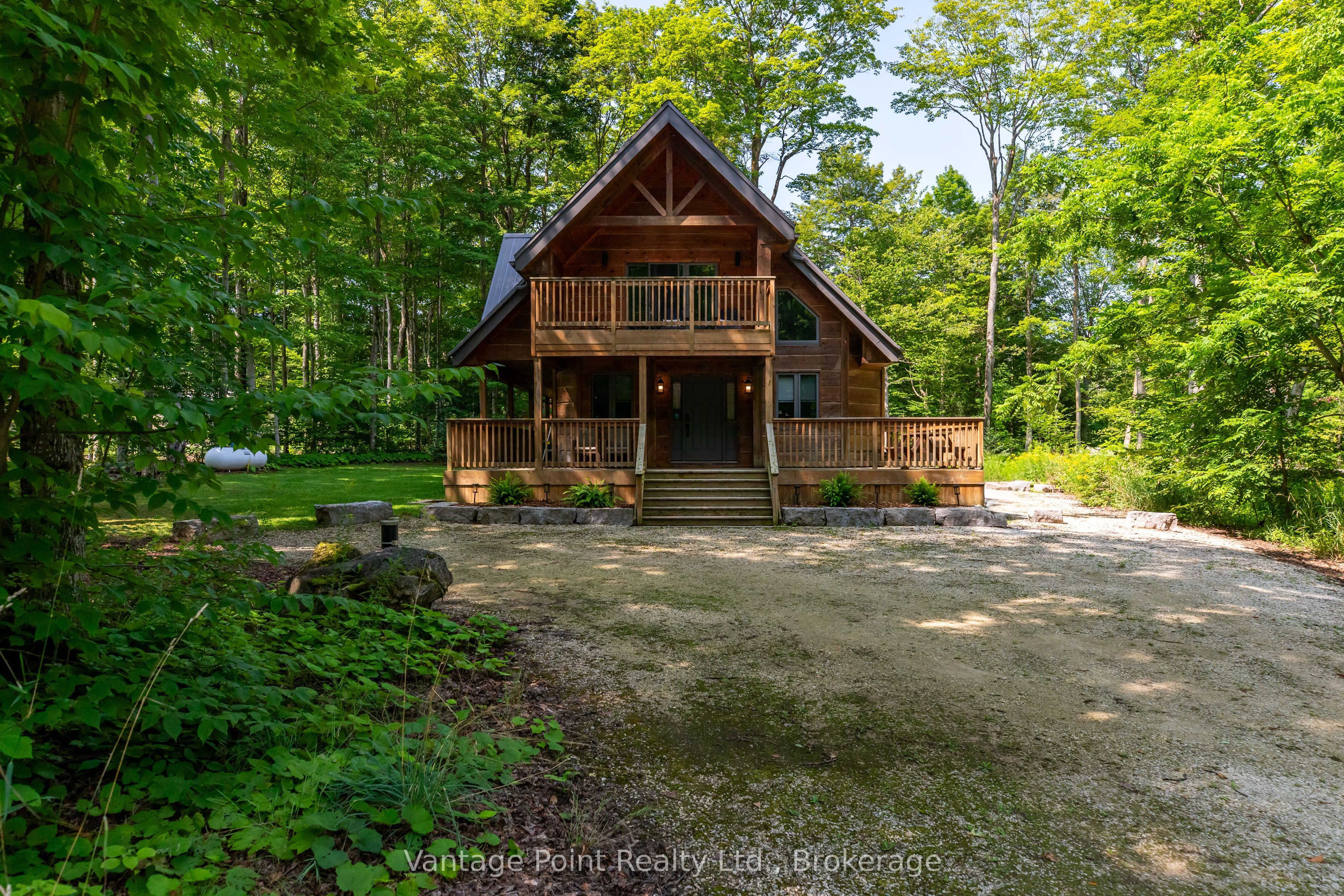 120 Beau Lane, Grey Highlands, ON N0C 1E0