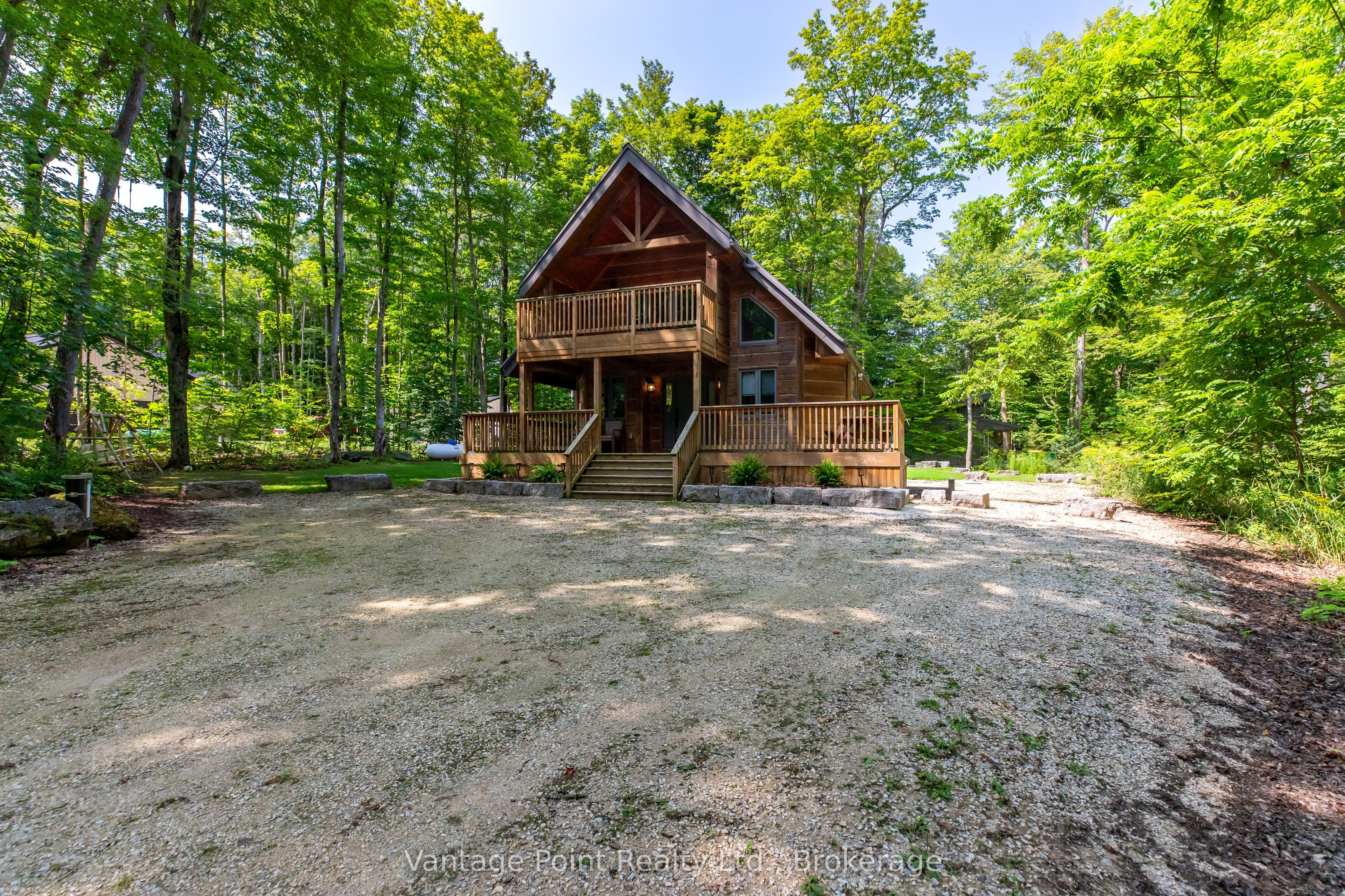 120 Beau Lane, Grey Highlands, ON N0C 1E0 photo 2