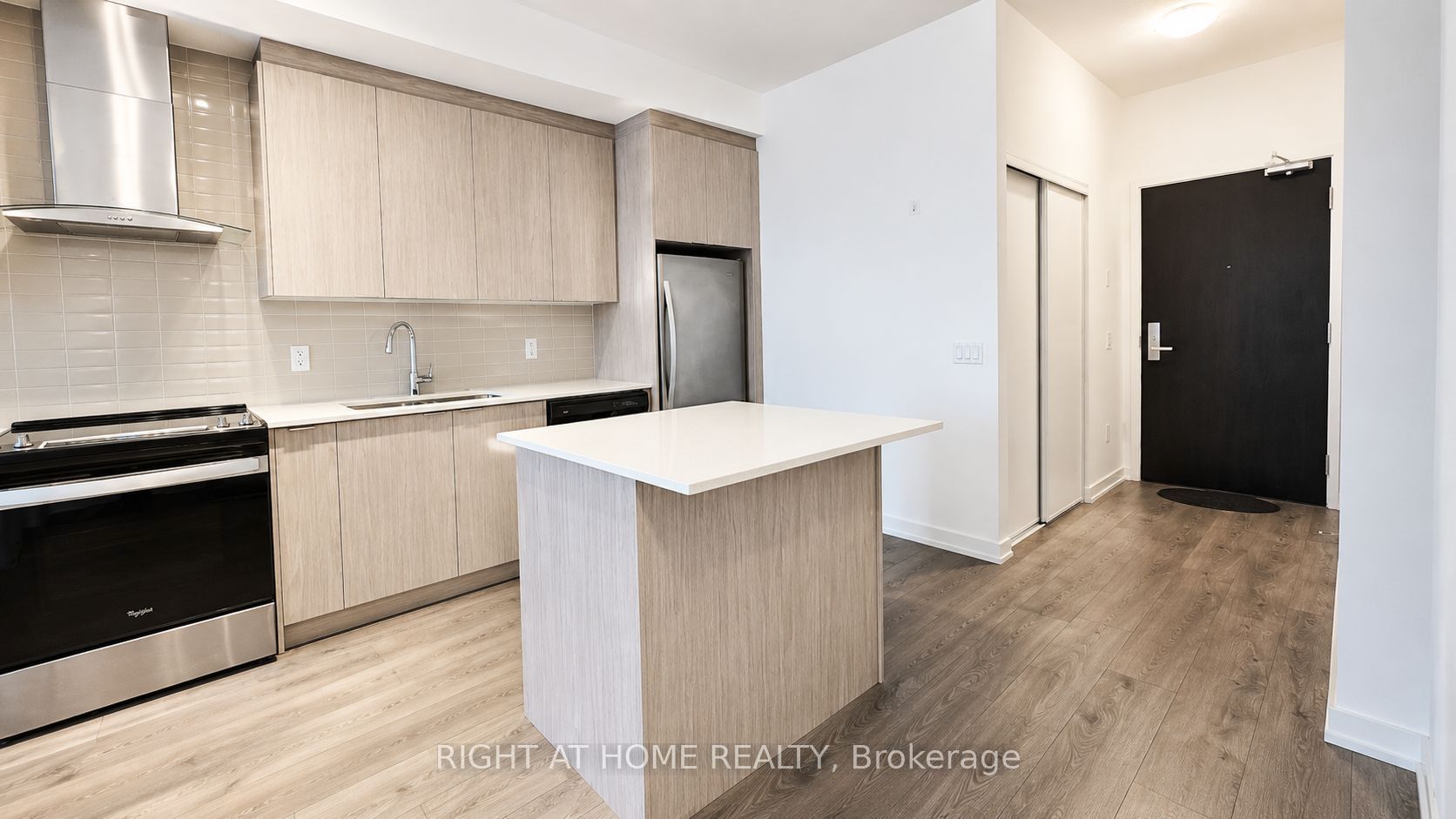 55 Duke Street W 412, Kitchener, ON N2H 0B7
