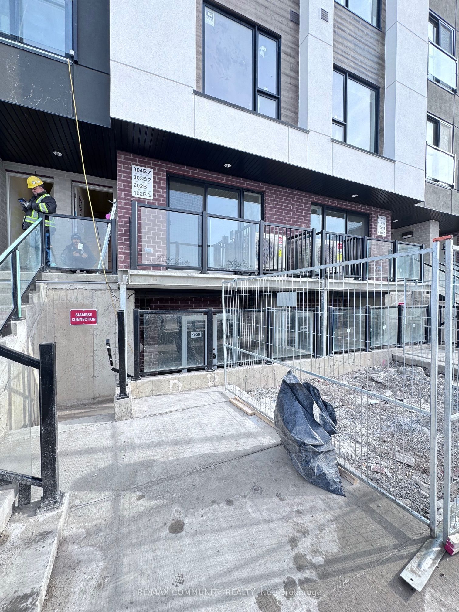 16 Melbourne Avenue 102B, St. Catharines, ON L2P 0G5 photo 4