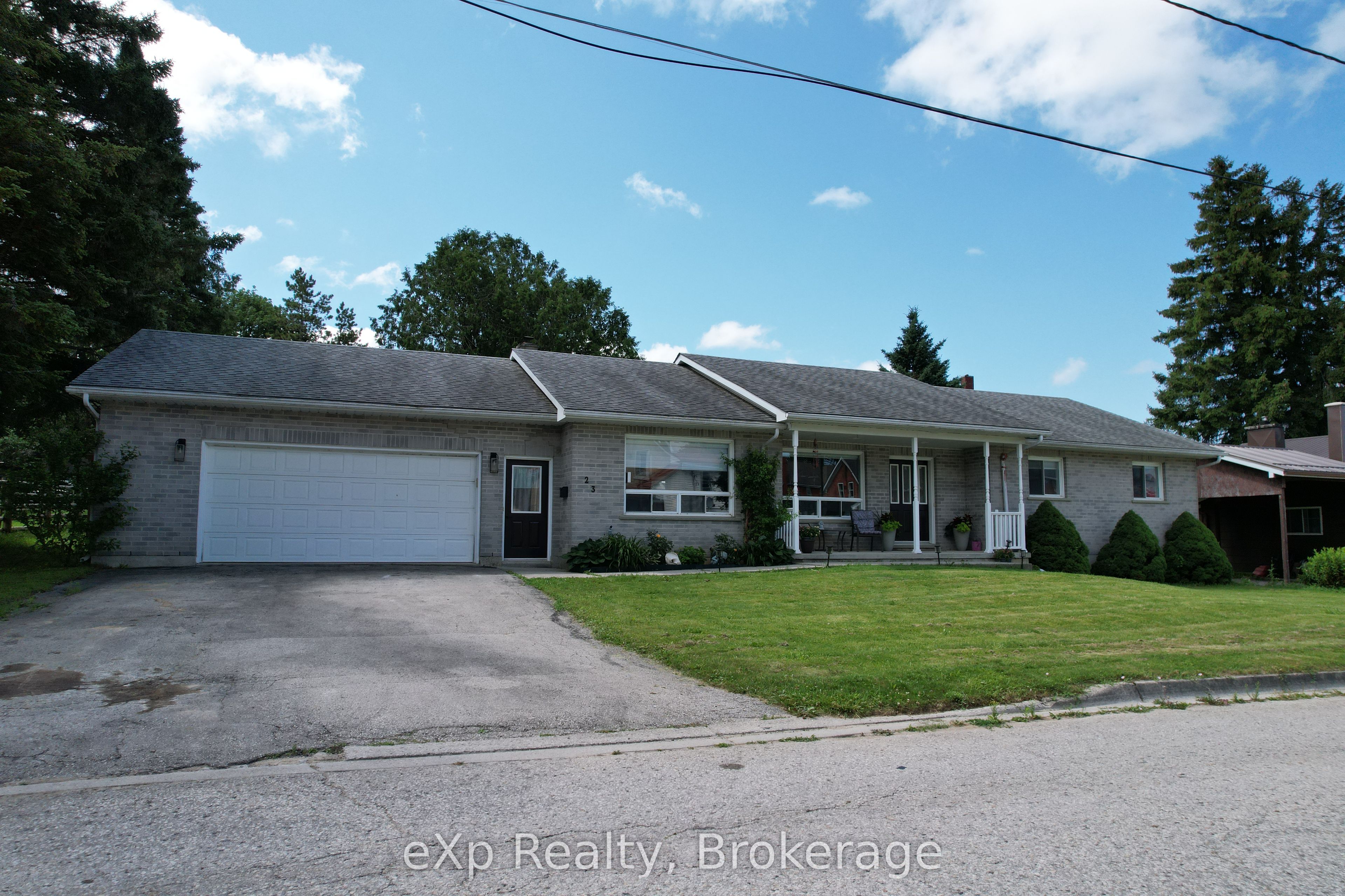 23 12th Street S, Arran-Elderslie, ON N0G 1L0