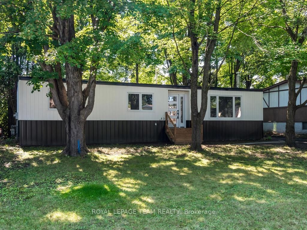 53 Cloverloft Court, Stittsville - Munster - Richmond, ON K2S 1T2 photo 2