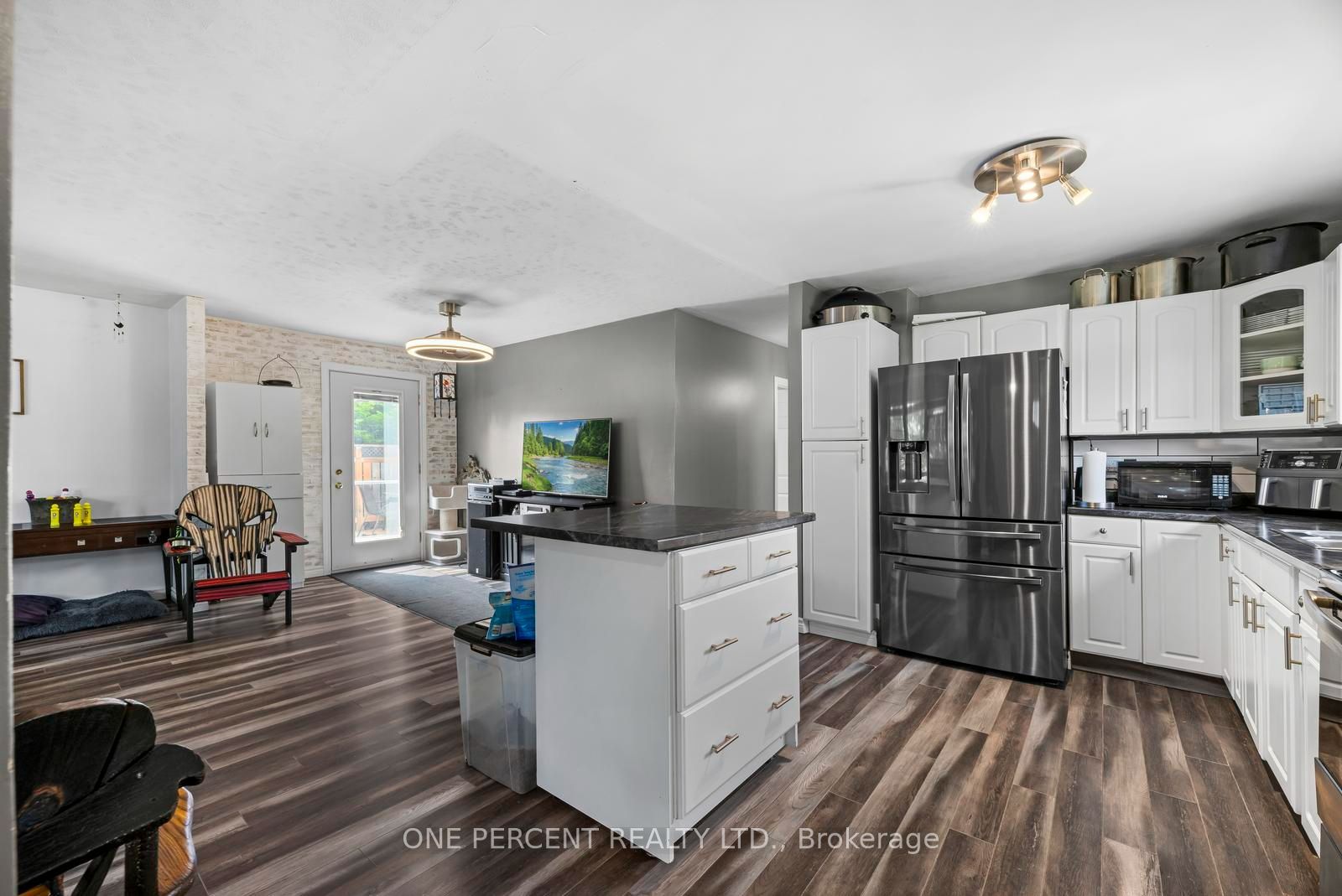 10 Magnolia Street, Highlands East, ON K0L 1M0 photo 5
