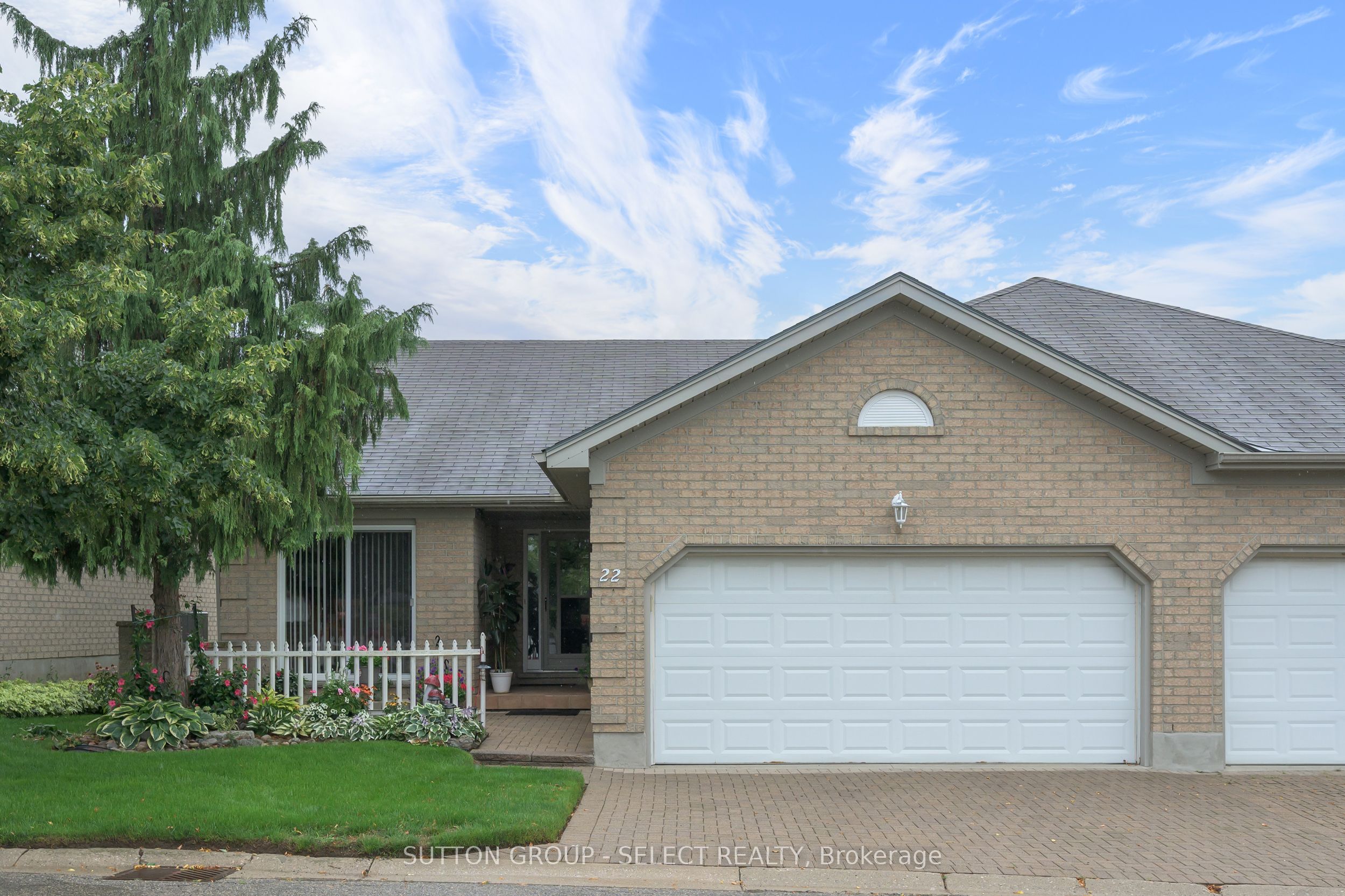 861 Shelborne Street 22, London South, ON N5Z 5C5
