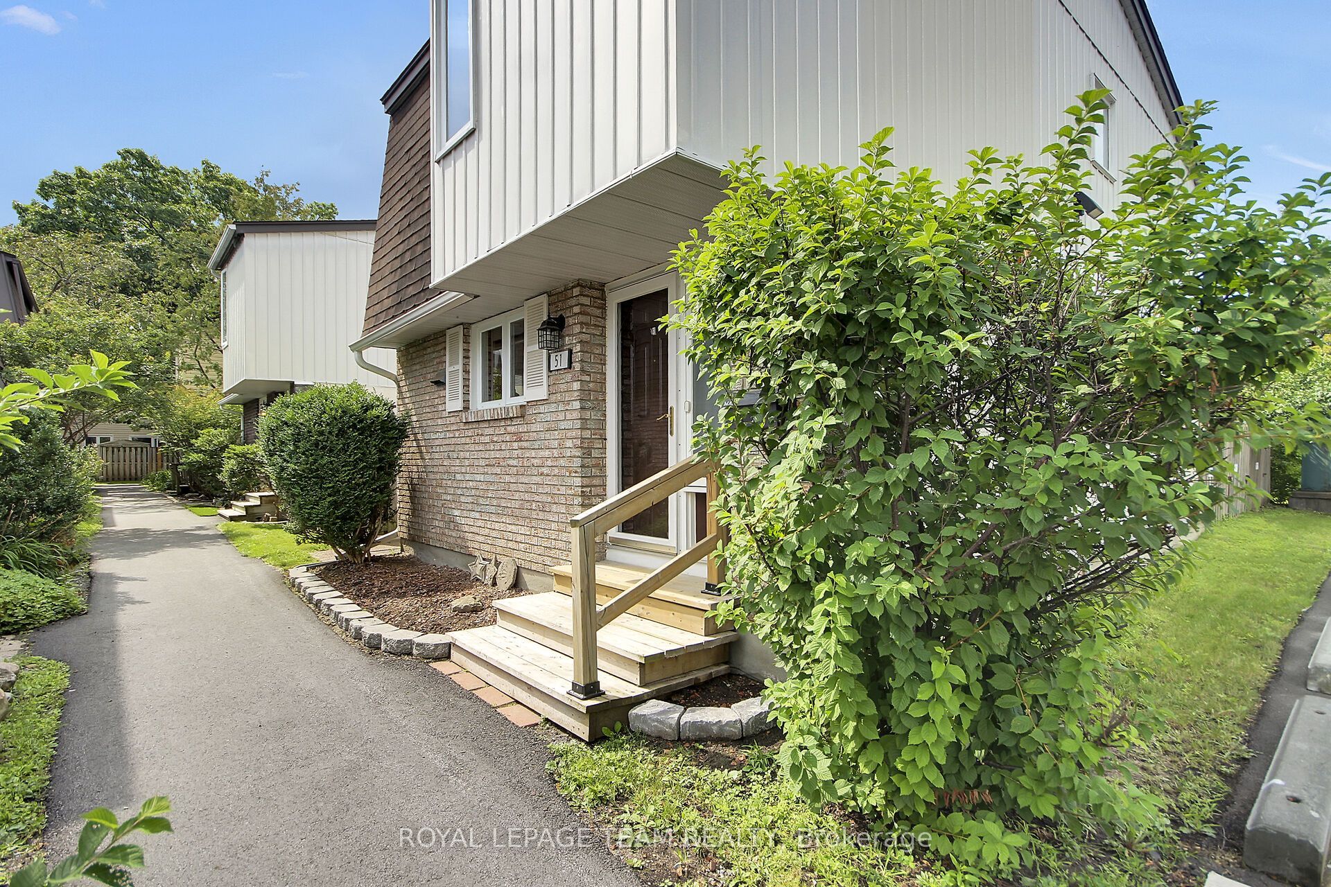 3240 Southgate Road 51, Hunt Club - South Keys and Area, ON K1V 8W7 photo 2