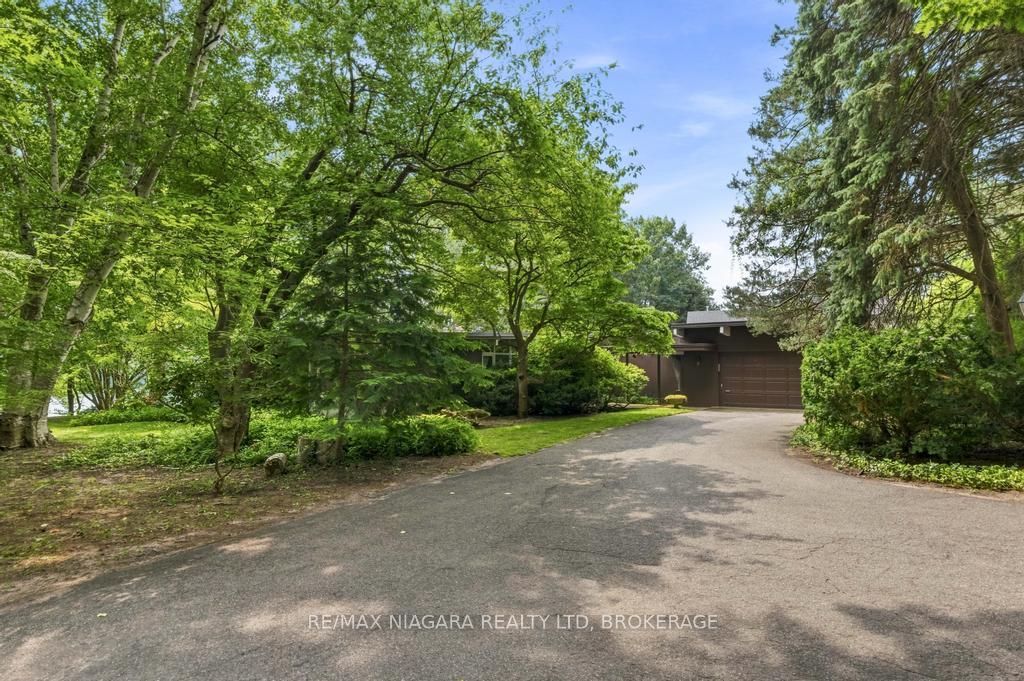45 Port Master Drive, St. Catharines, ON L2N 6X3 photo 4