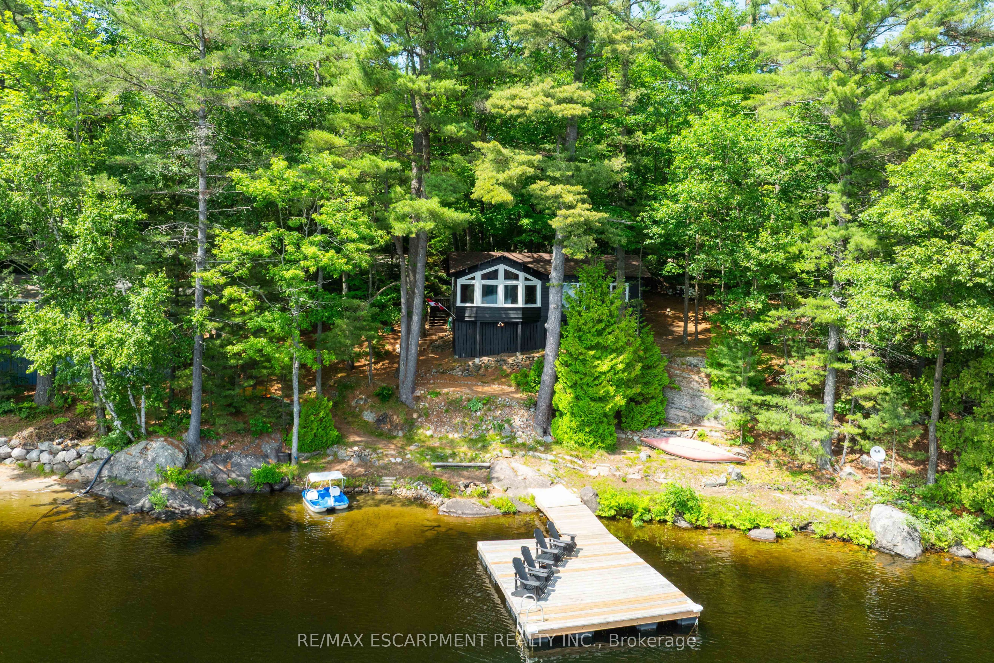 1009 Fogo Street, Muskoka Lakes, ON P0C 1H0 photo 4