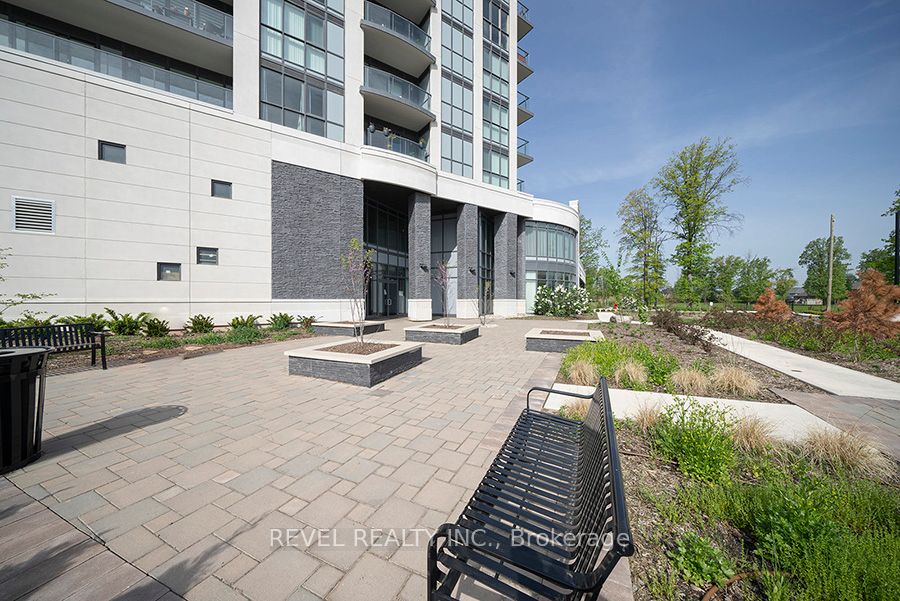 7711 Green Vista Gate 321, Niagara Falls, ON L2G 0Y9 photo 2