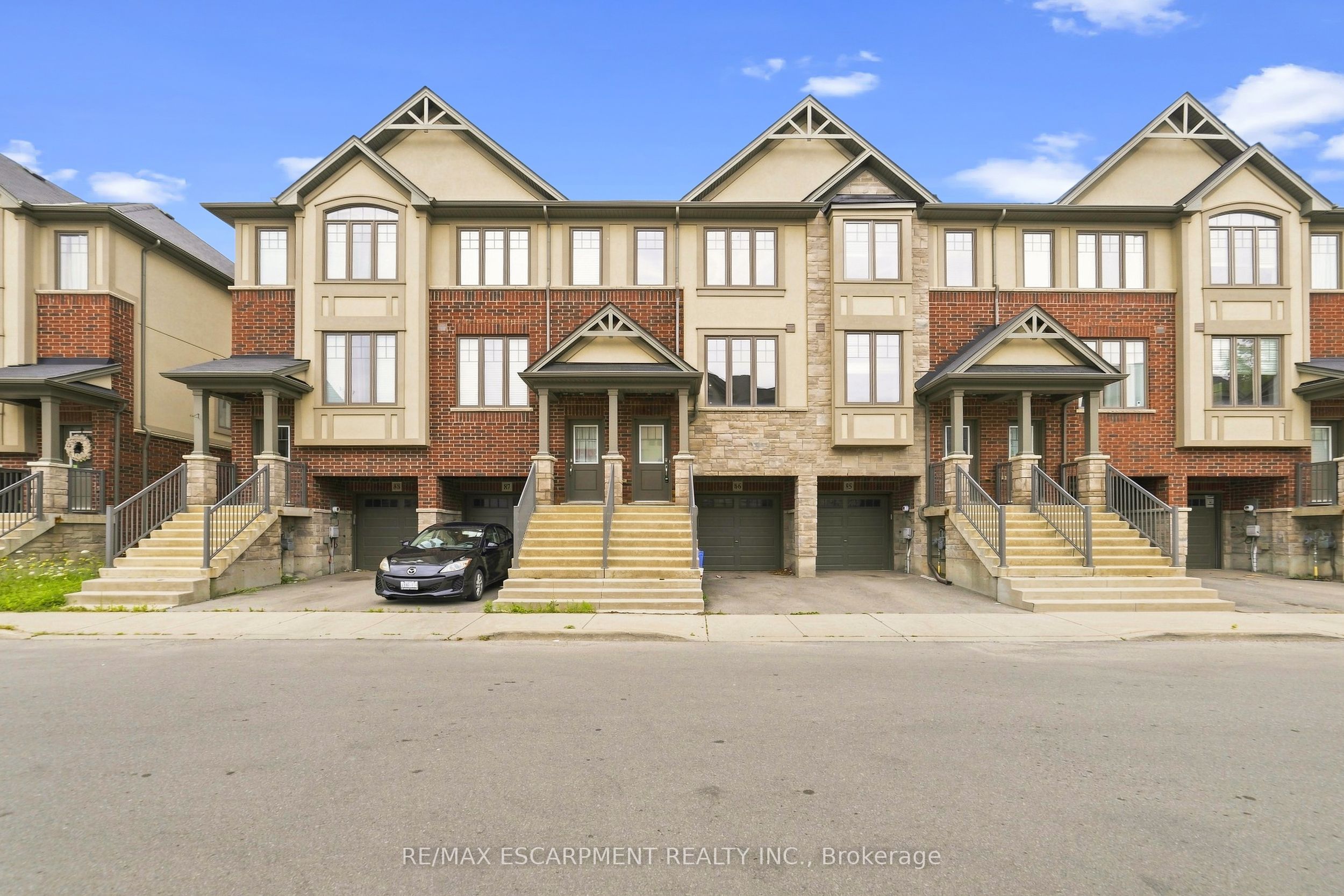 1169 Garner Road E 86, Hamilton, ON L8K 3K9