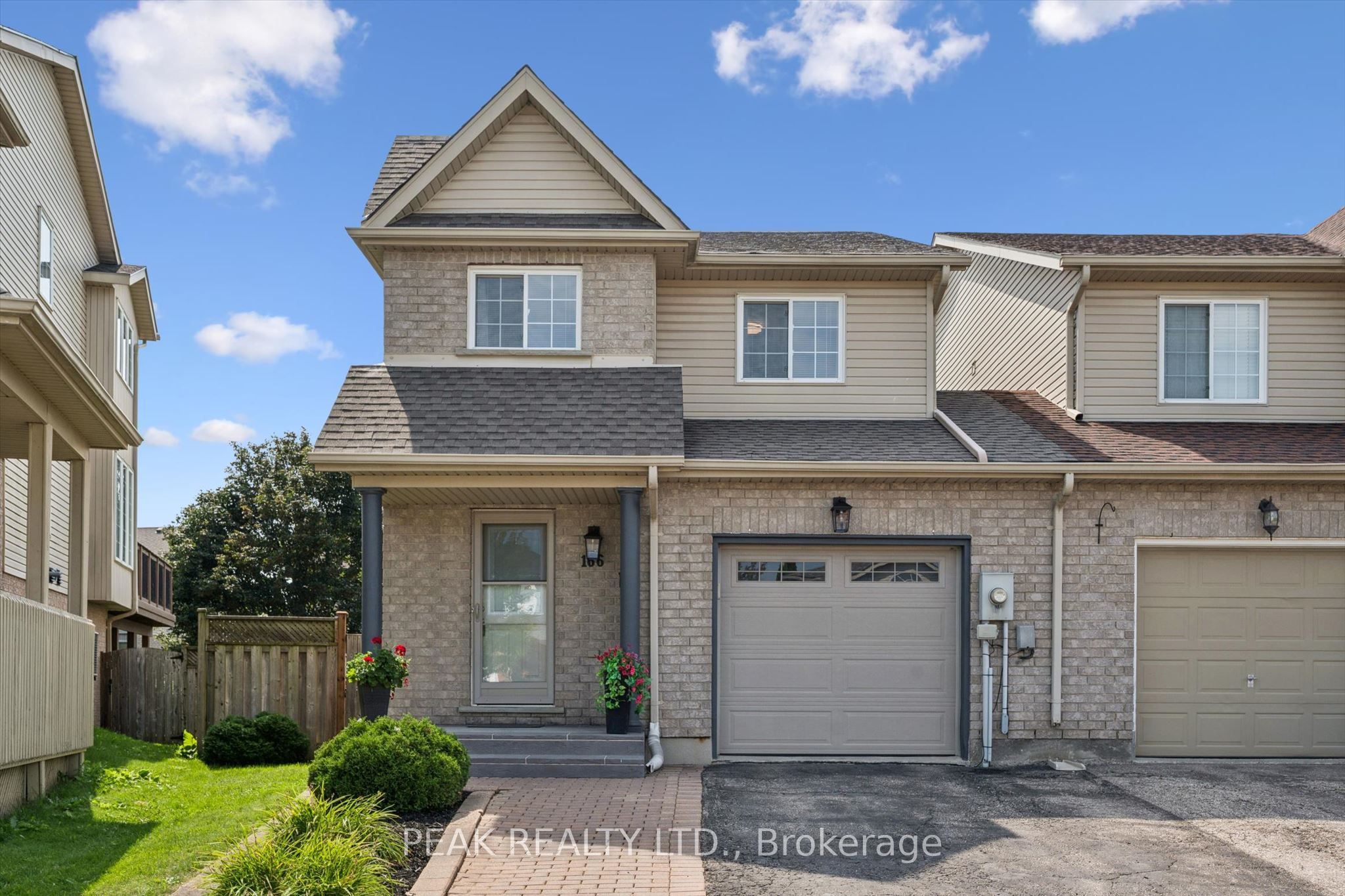 166 Windflower Drive, Kitchener, ON N2E 3T2