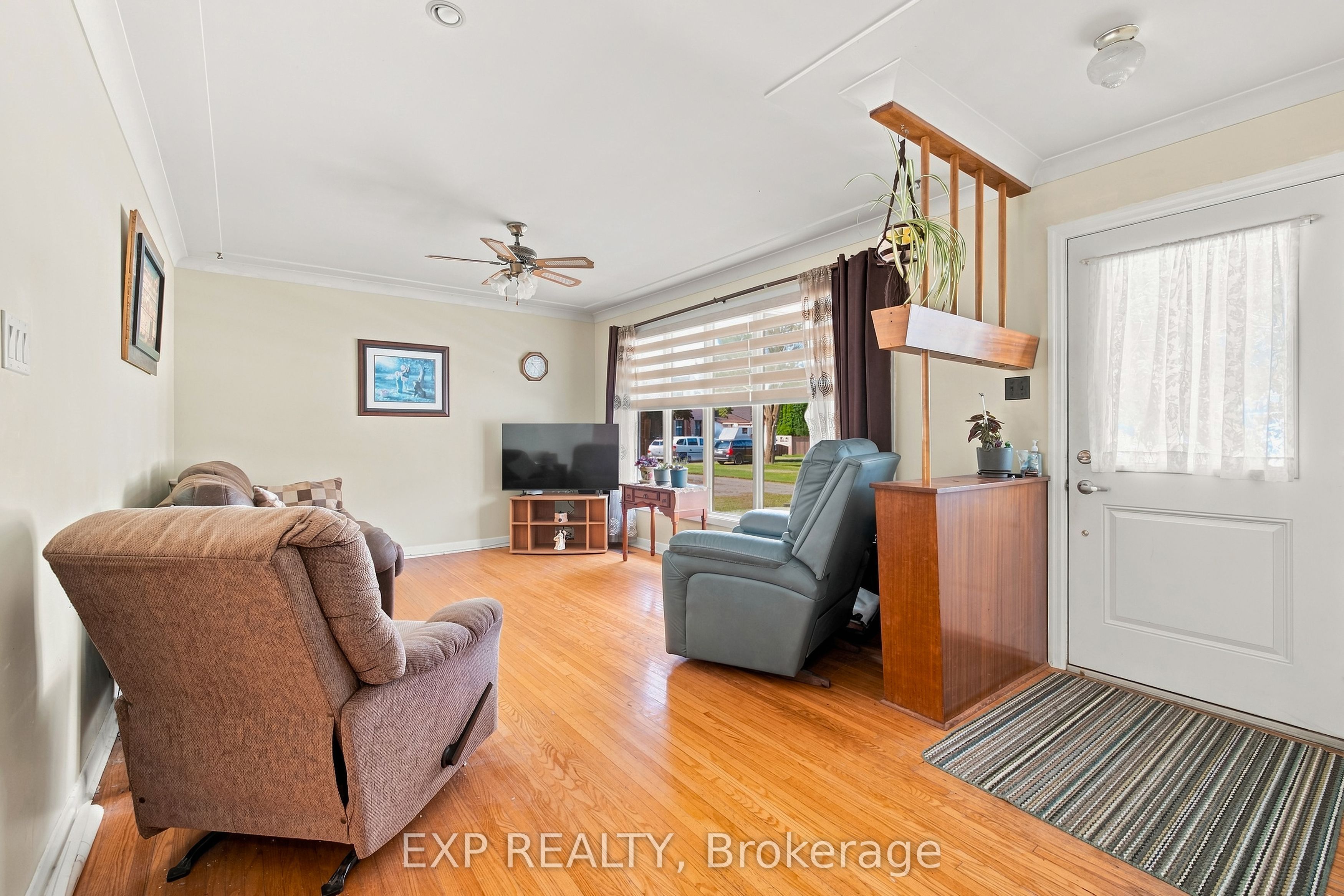250 Albert Street, Minto, ON N0G 2P0 photo 4