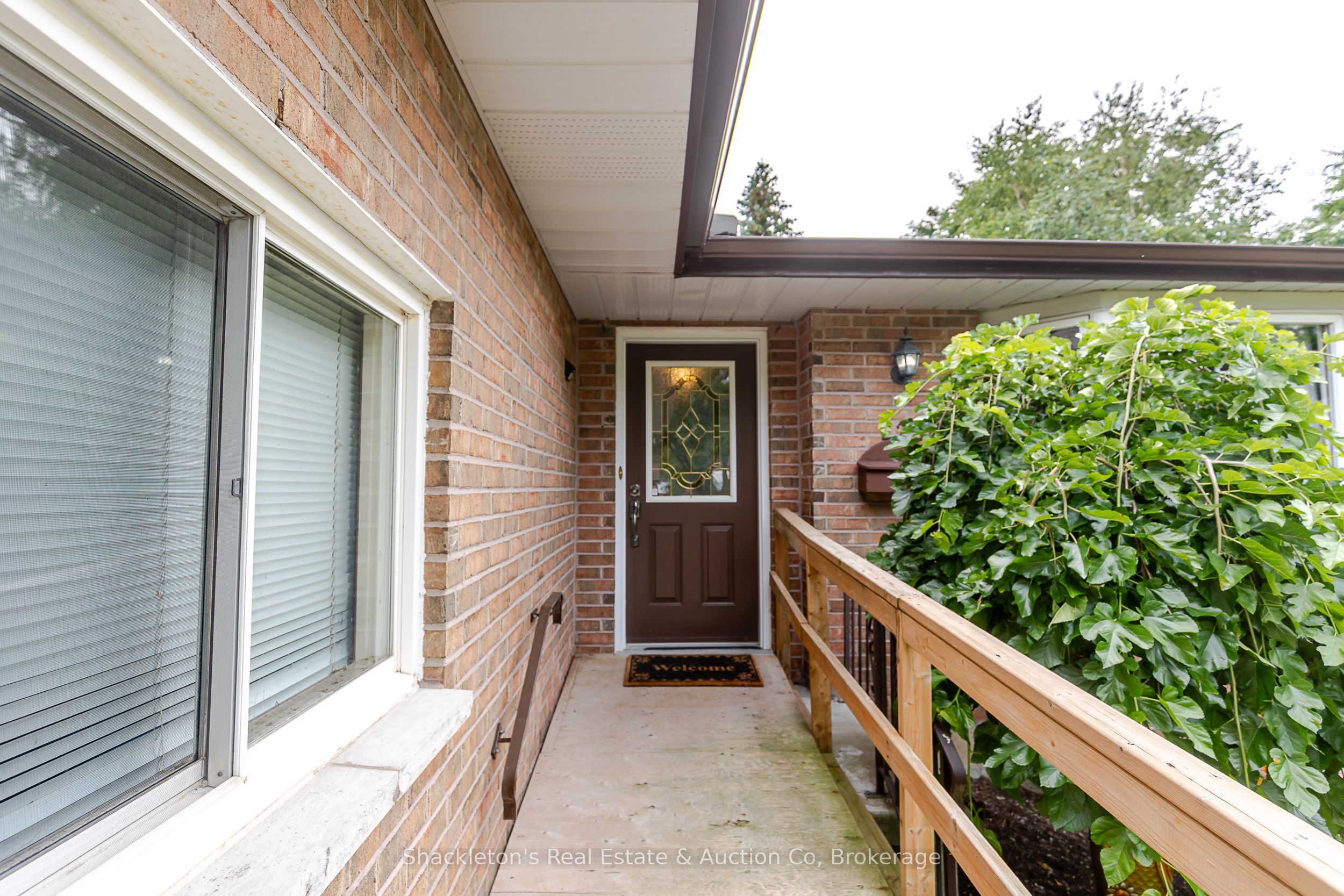 229 Briarhill Drive, Stratford, ON N5A 7T1 photo 3