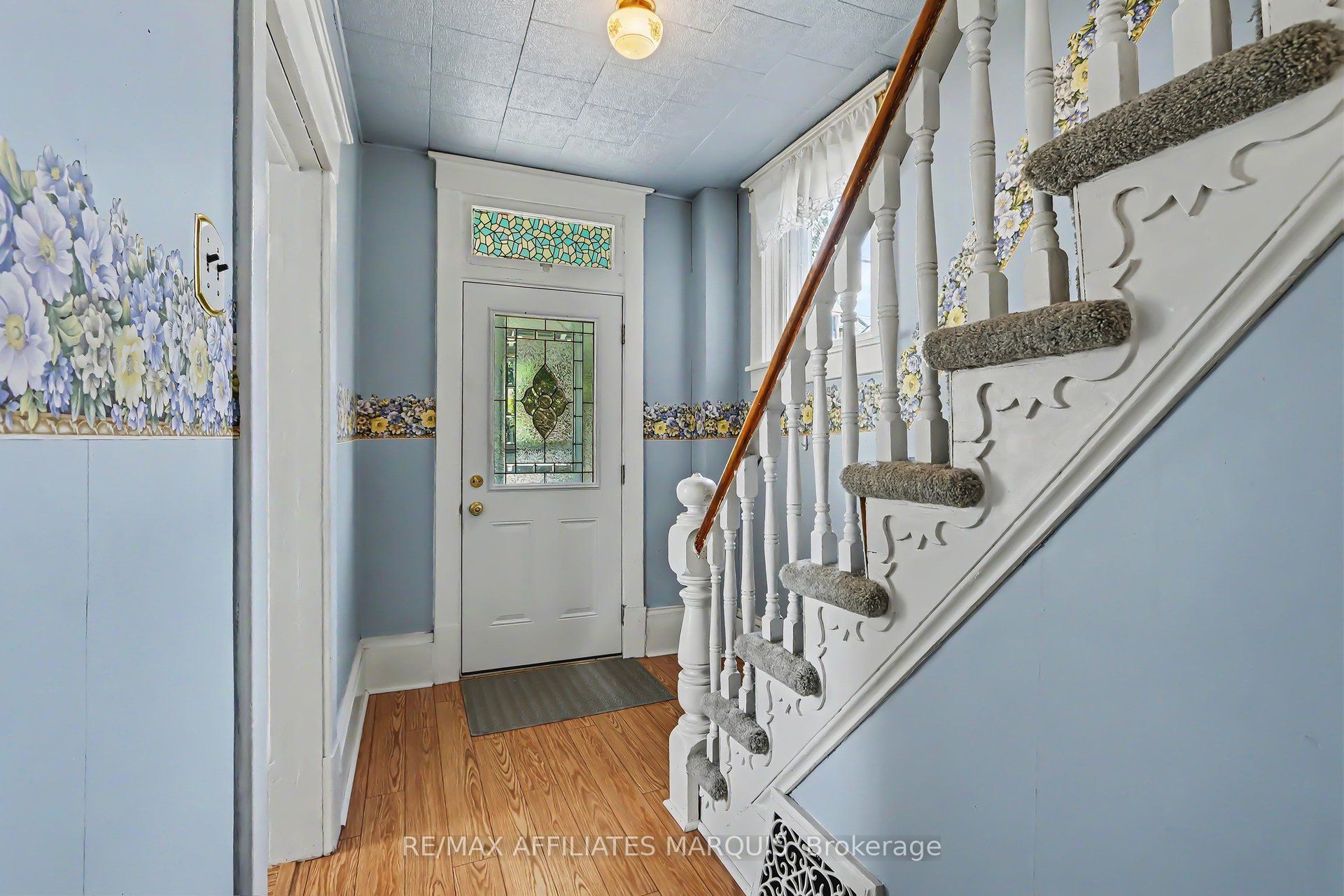 77 Russell Street E, Smiths Falls, ON K7A 1G8 photo 4