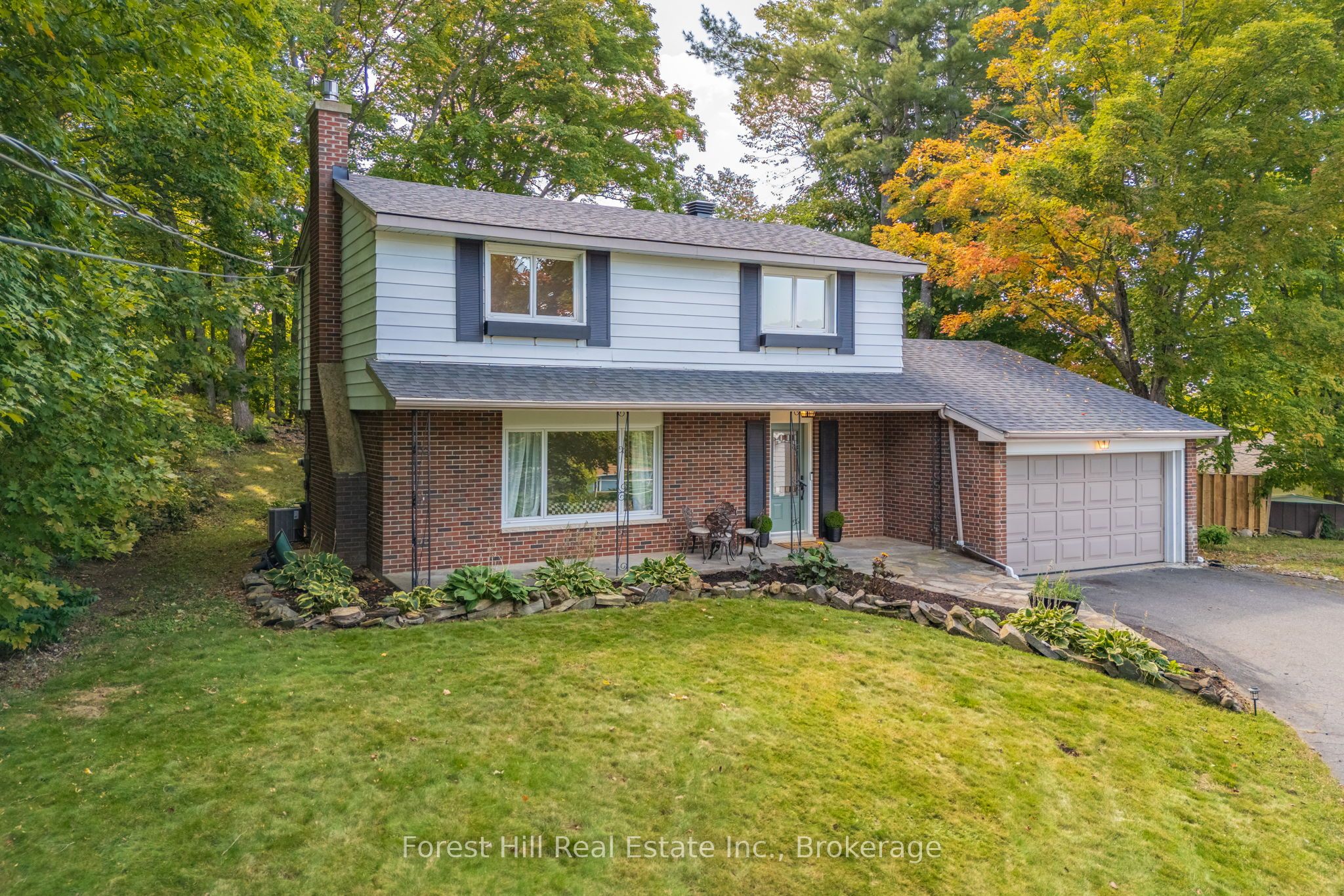 1 Maplecrest Court, Huntsville, ON P1H 1G2 photo 4